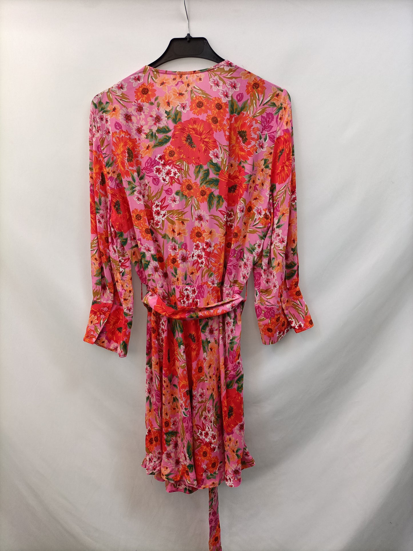 ZARA. Vestido rosa flores años T.l