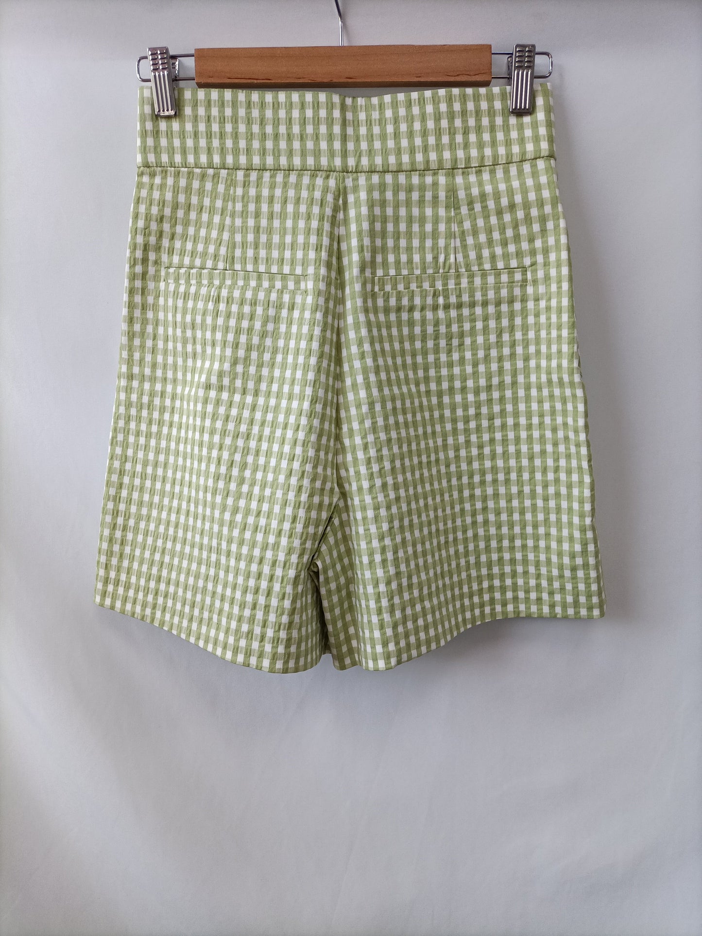 ZARA. Bermuda cuadros vichy T.xs