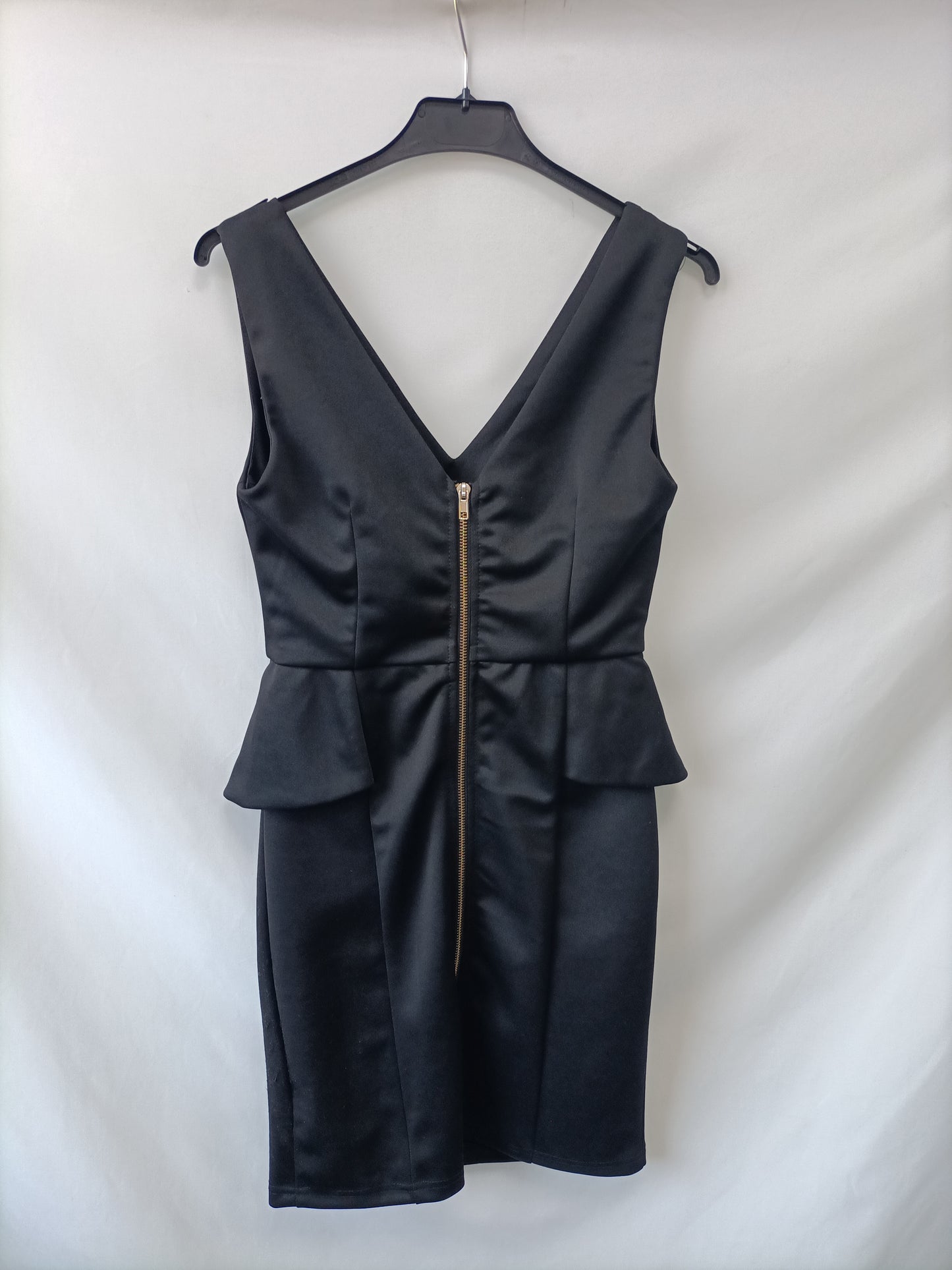 OTHERS. Black ruffled Ts dress