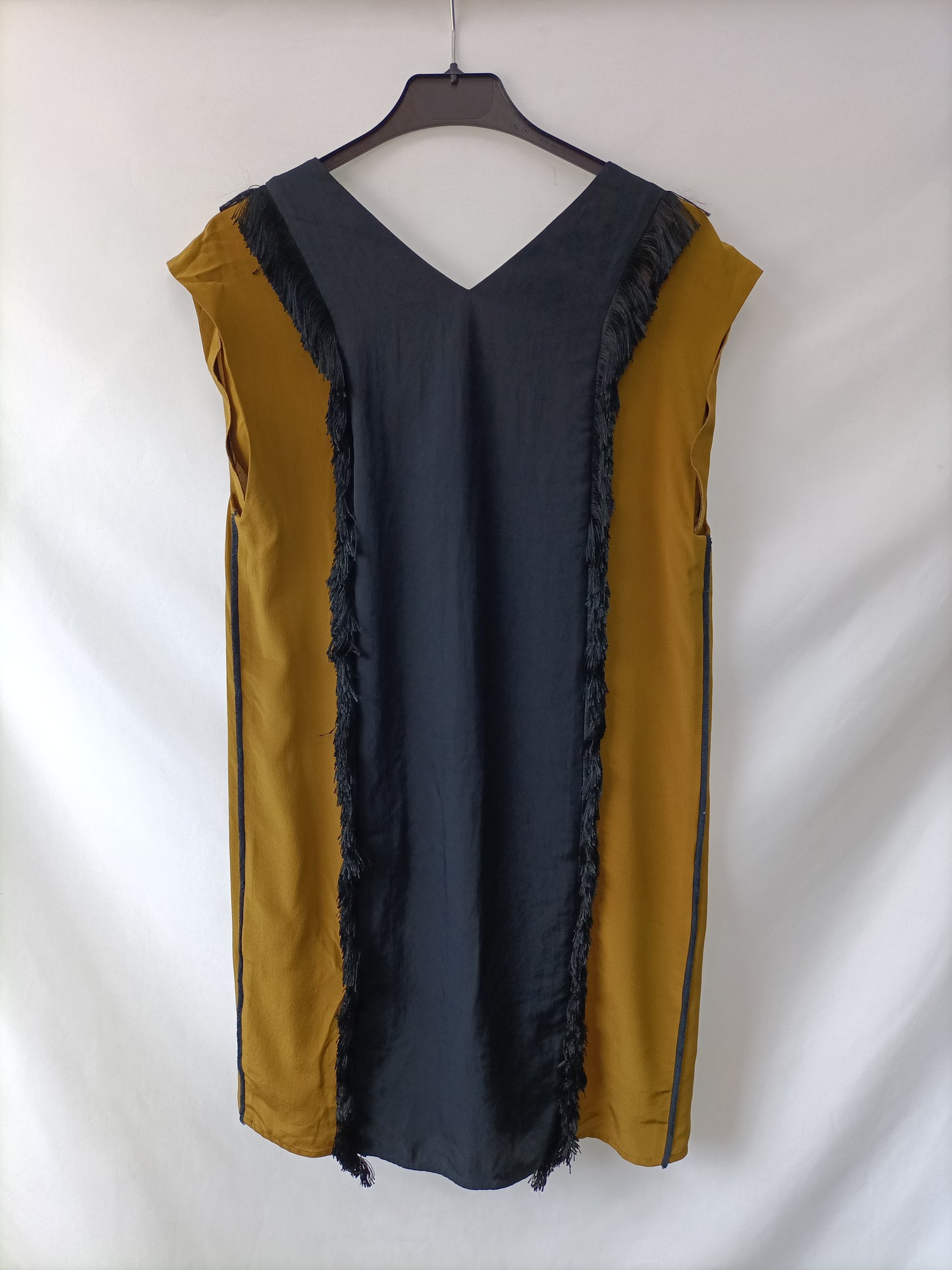 SANDRO. Two-tone silk dress (s/m)