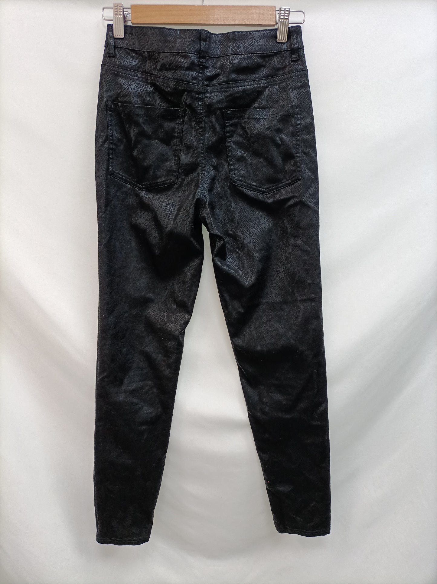 CALZEDONIA. Pantalón negro serpiente T.s