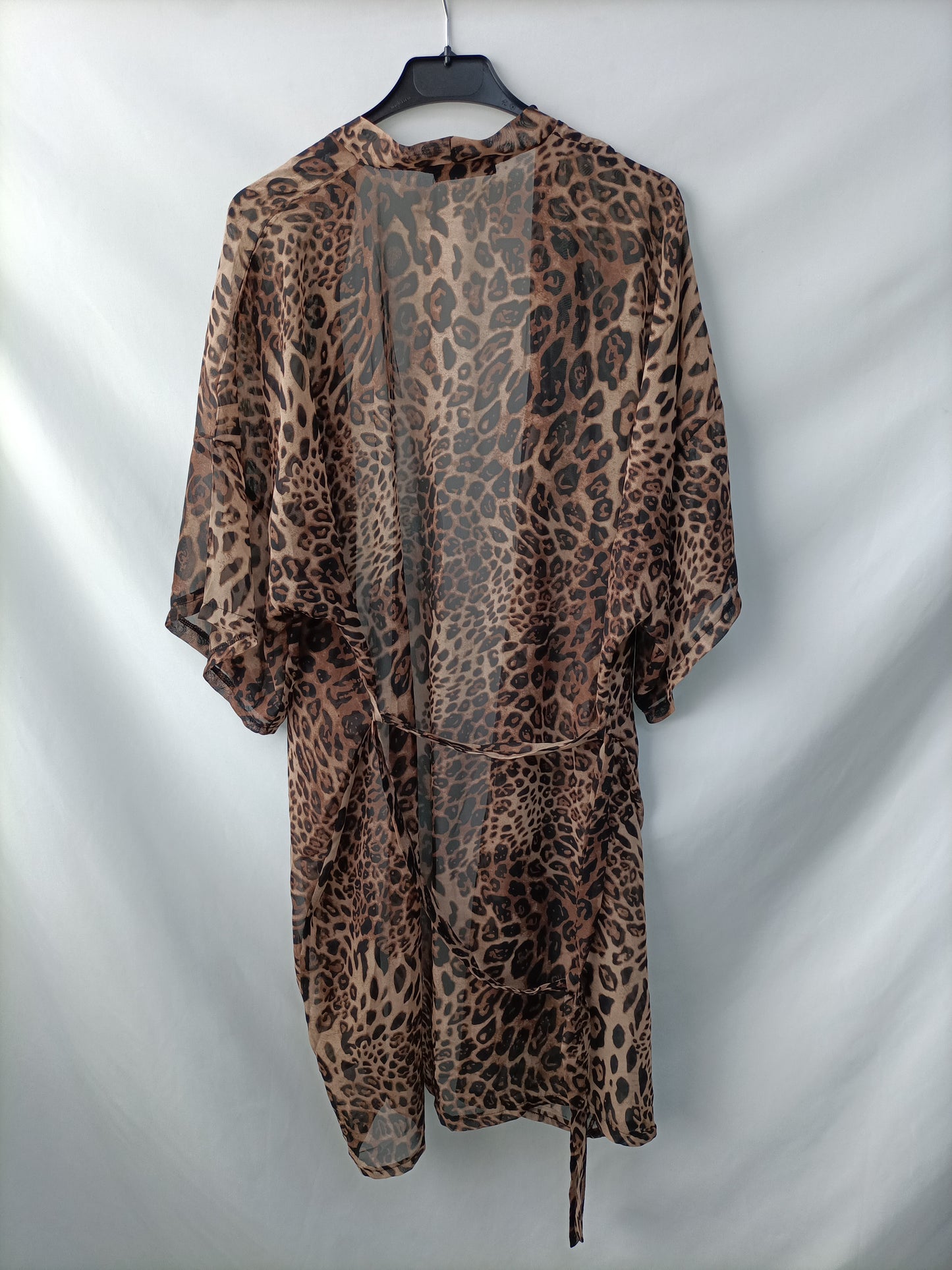 SHEIN. Animal Print Kimono Ts
