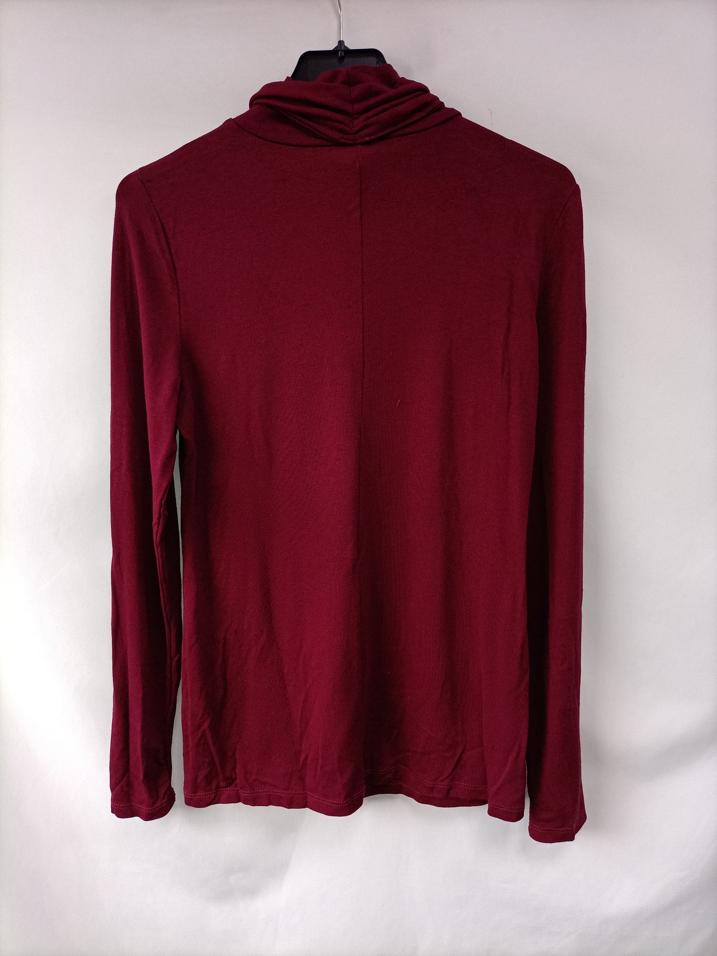 MANGO. Camiseta burdeos lazada T.s