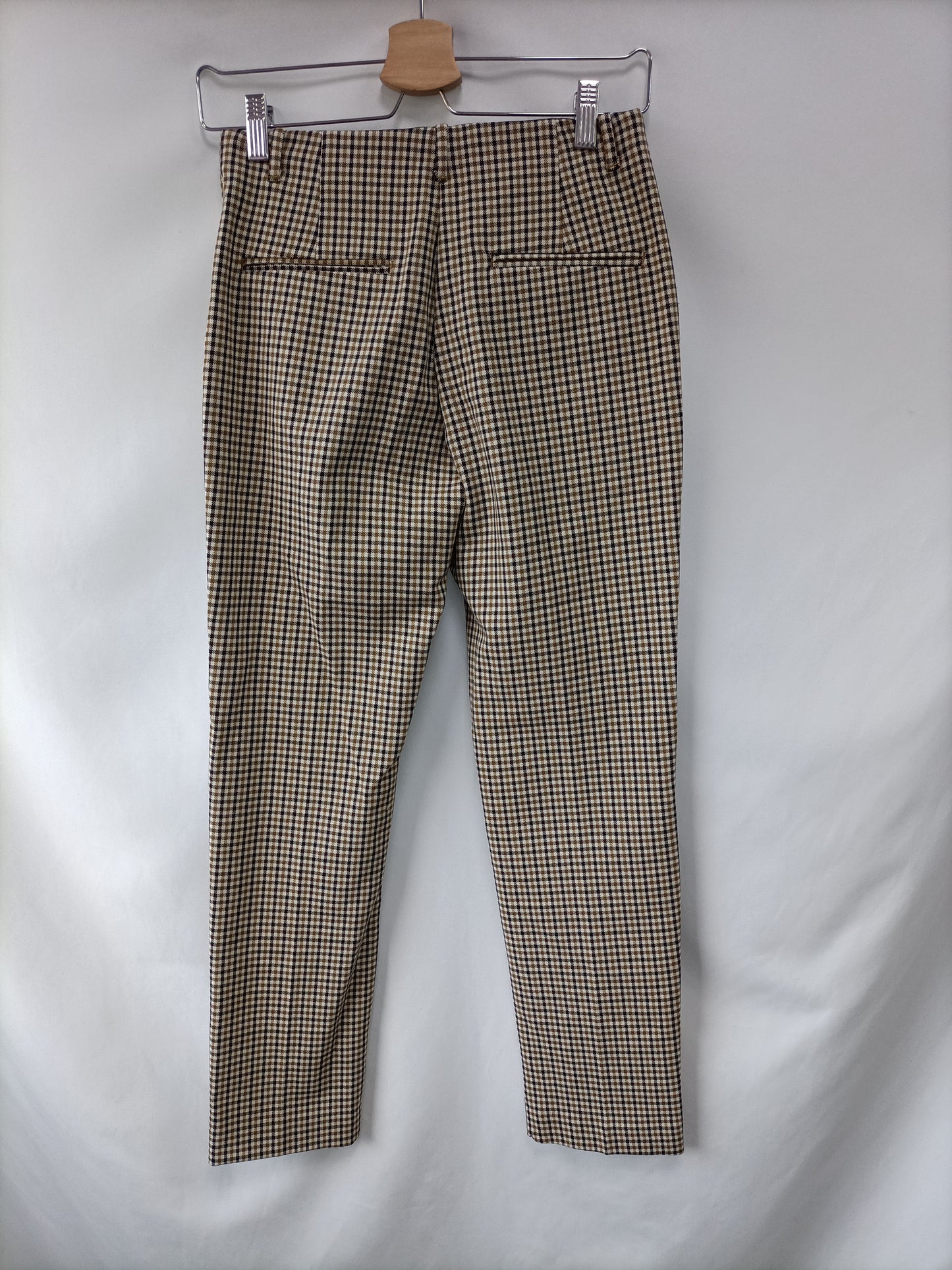 MANGO. Pantalón cuadros T.34