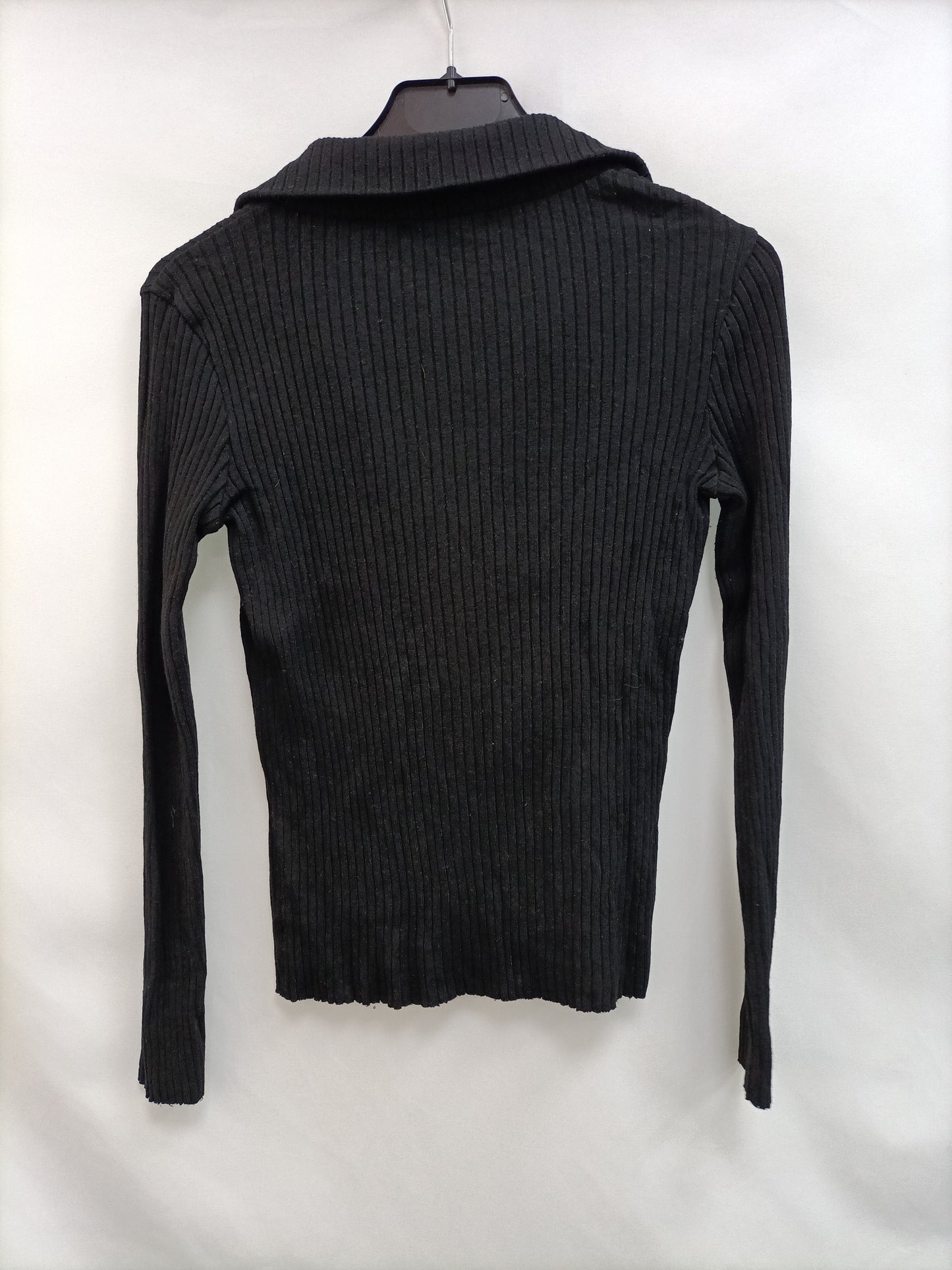 ZARA.Camiseta punto canalé negro T.s