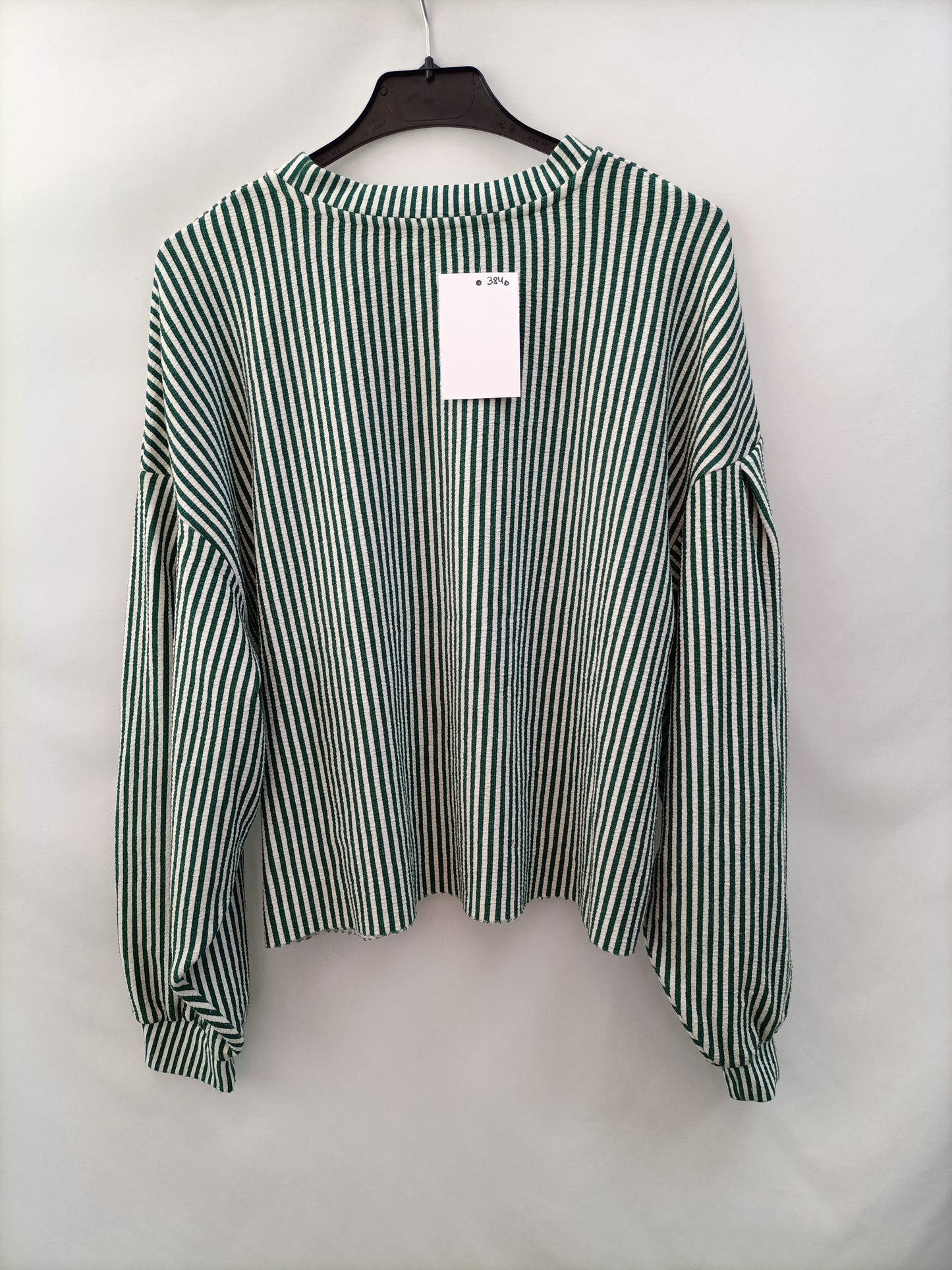 BERSHKA. Top rayas blanco y verde T.m