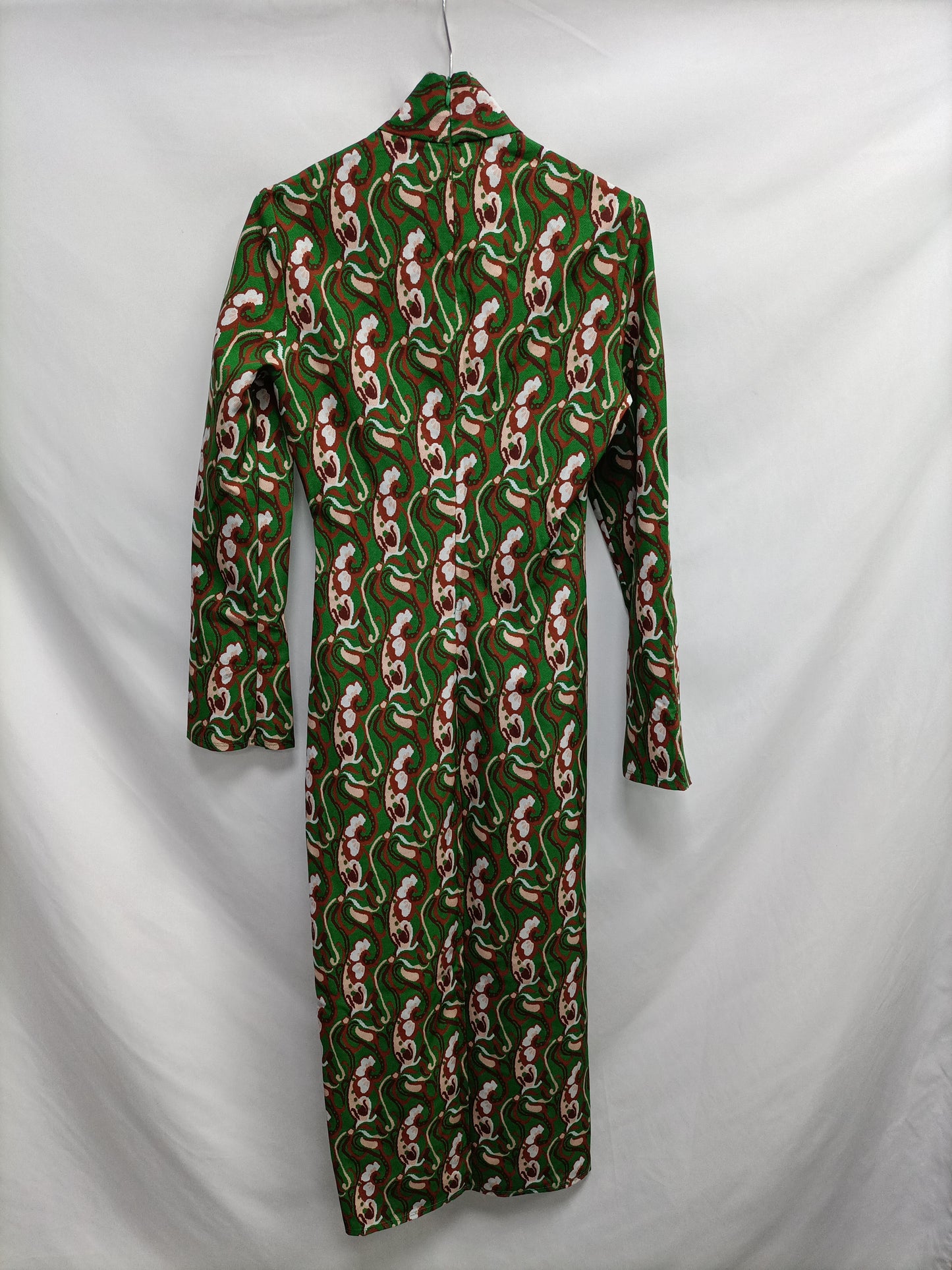 ZARA.Vestido largo recto estampado T.xs