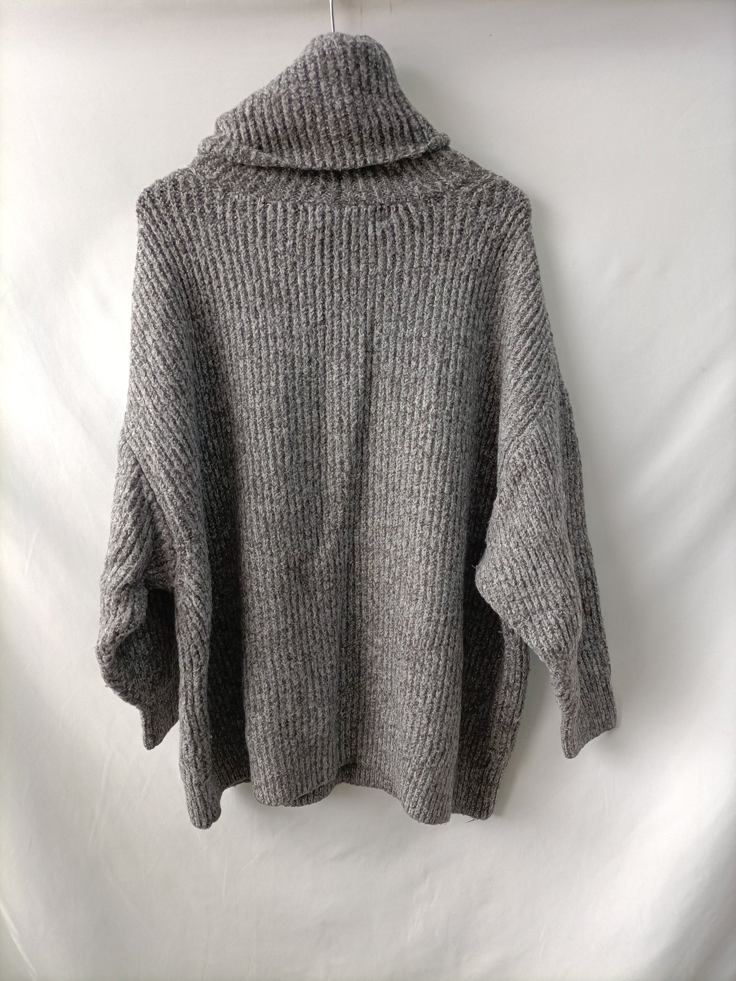 ZARA. Jersey gris oversized T.s