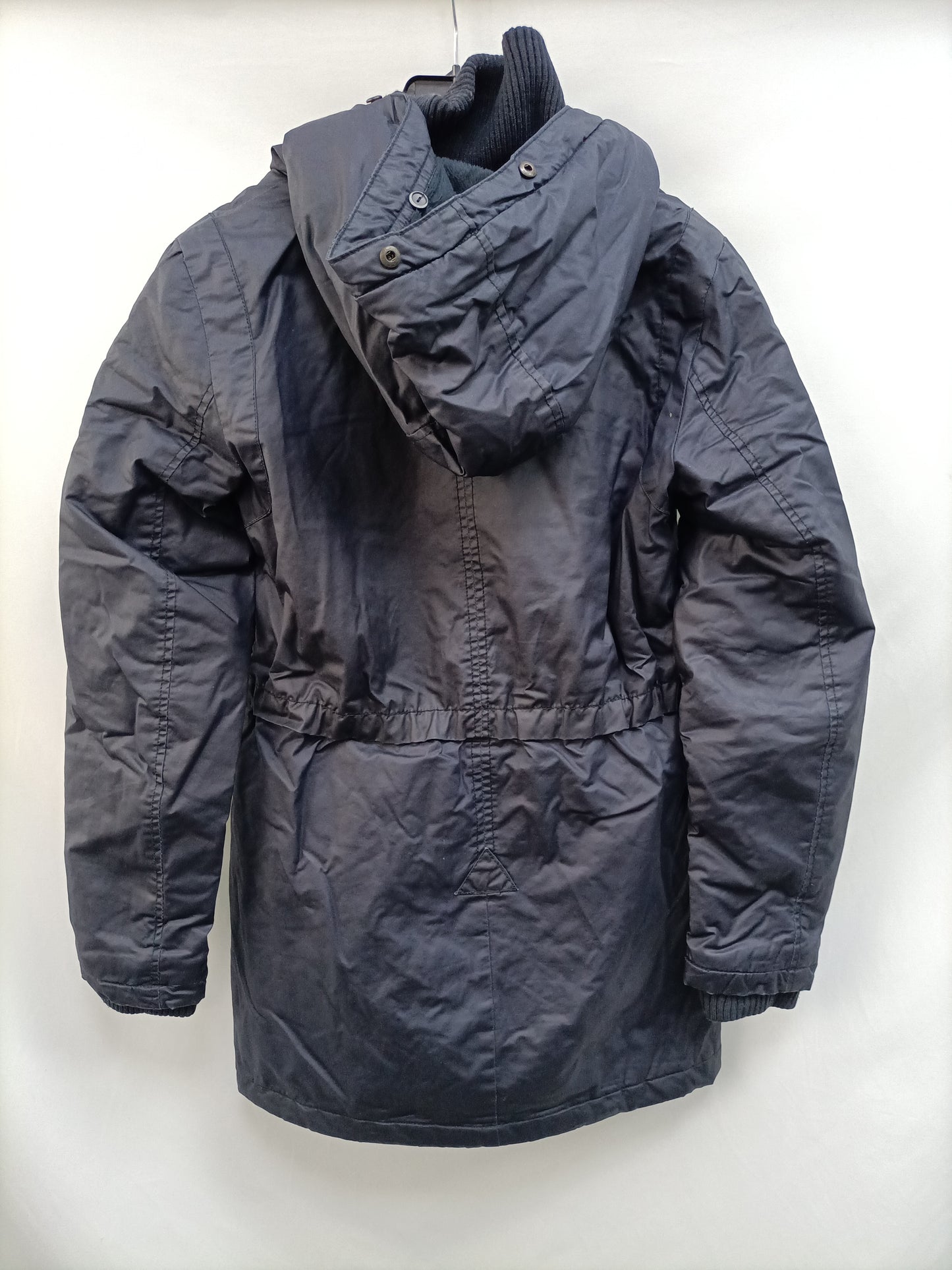 PULL&BEAR. Parka azul impermeable Tu(s)