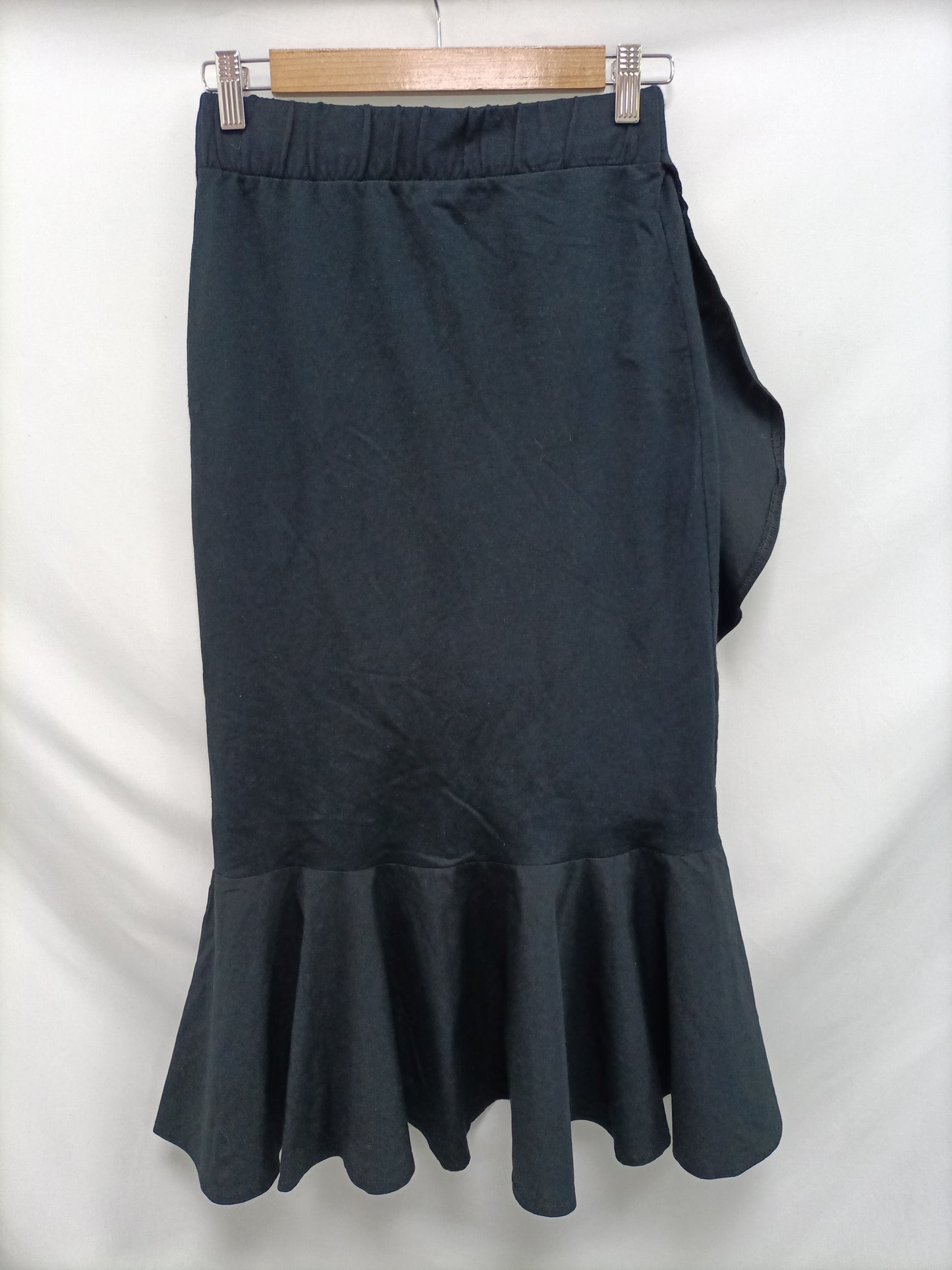 ZARA.Falda midi volantes T.s