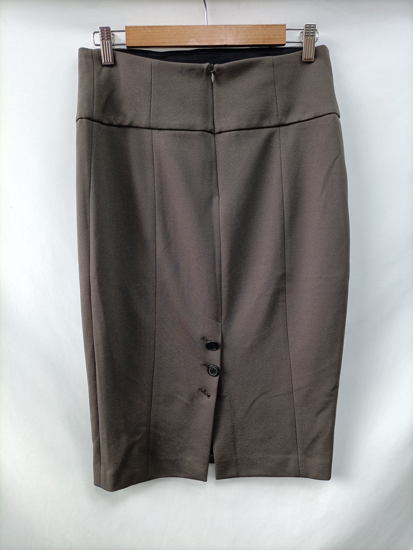 ZARA. Green skirt Tm (tara)