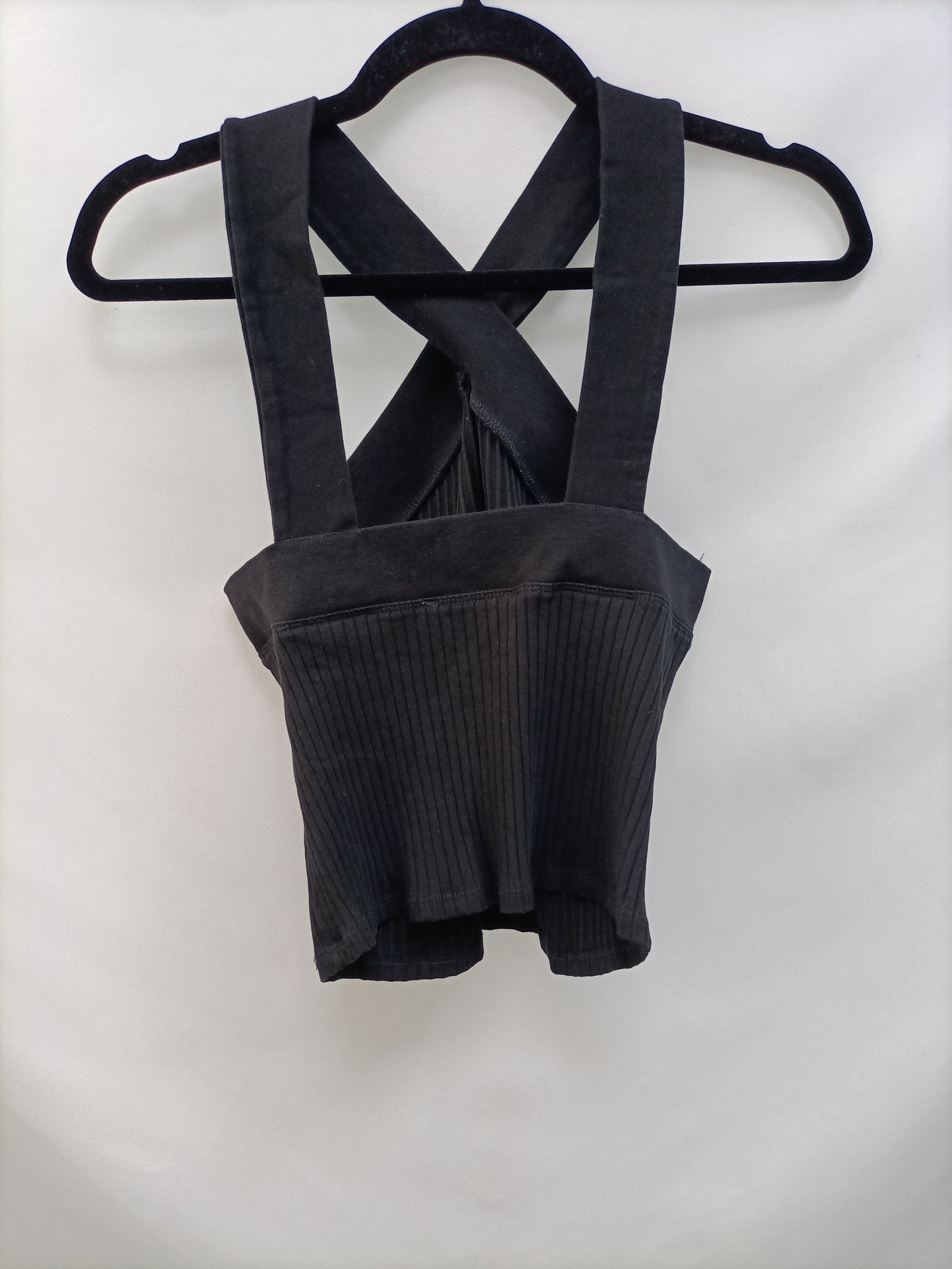 ZARA.Top negro halter punto T.L