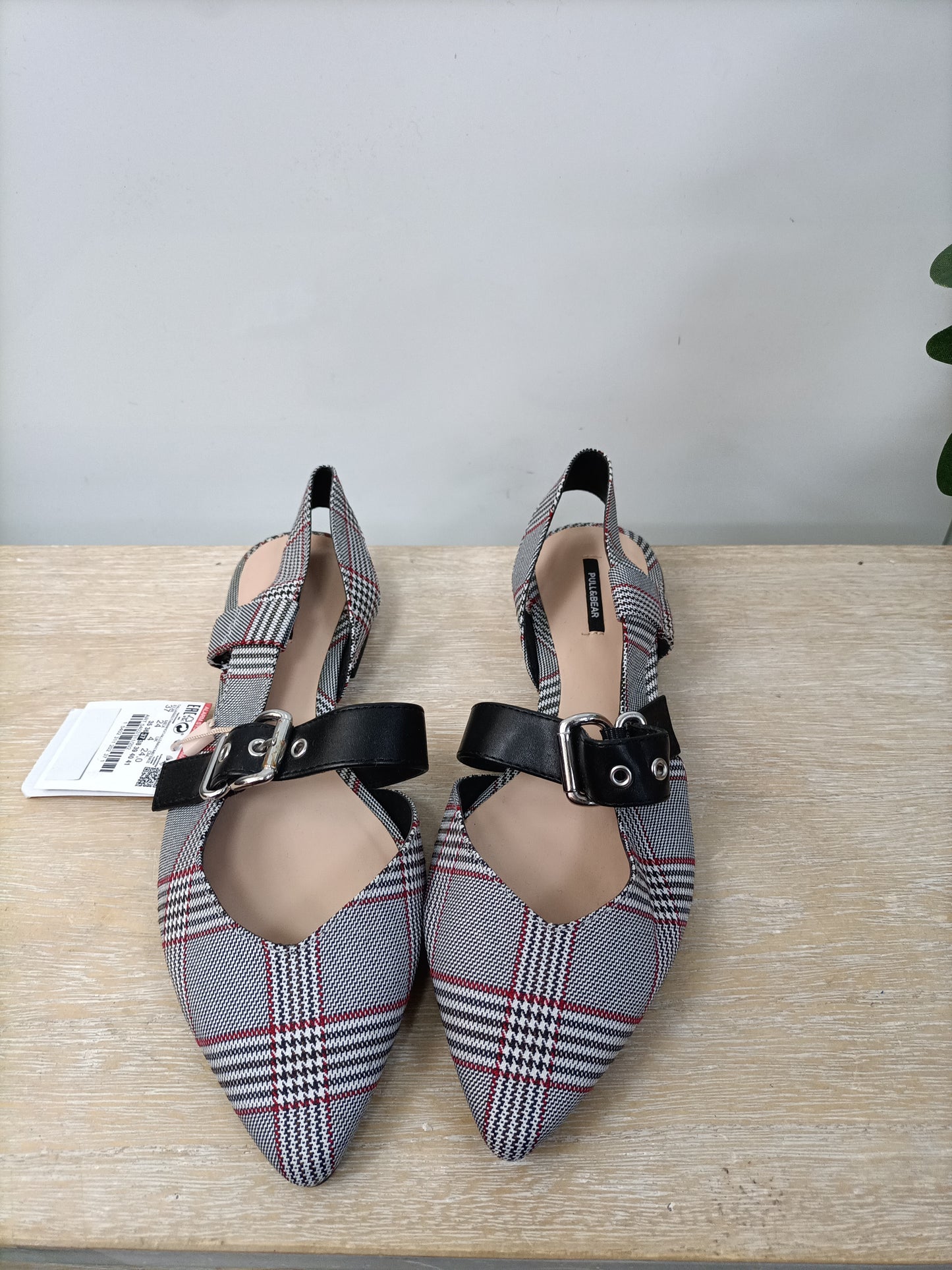 PULL&BEAR.Manoletinas T.37