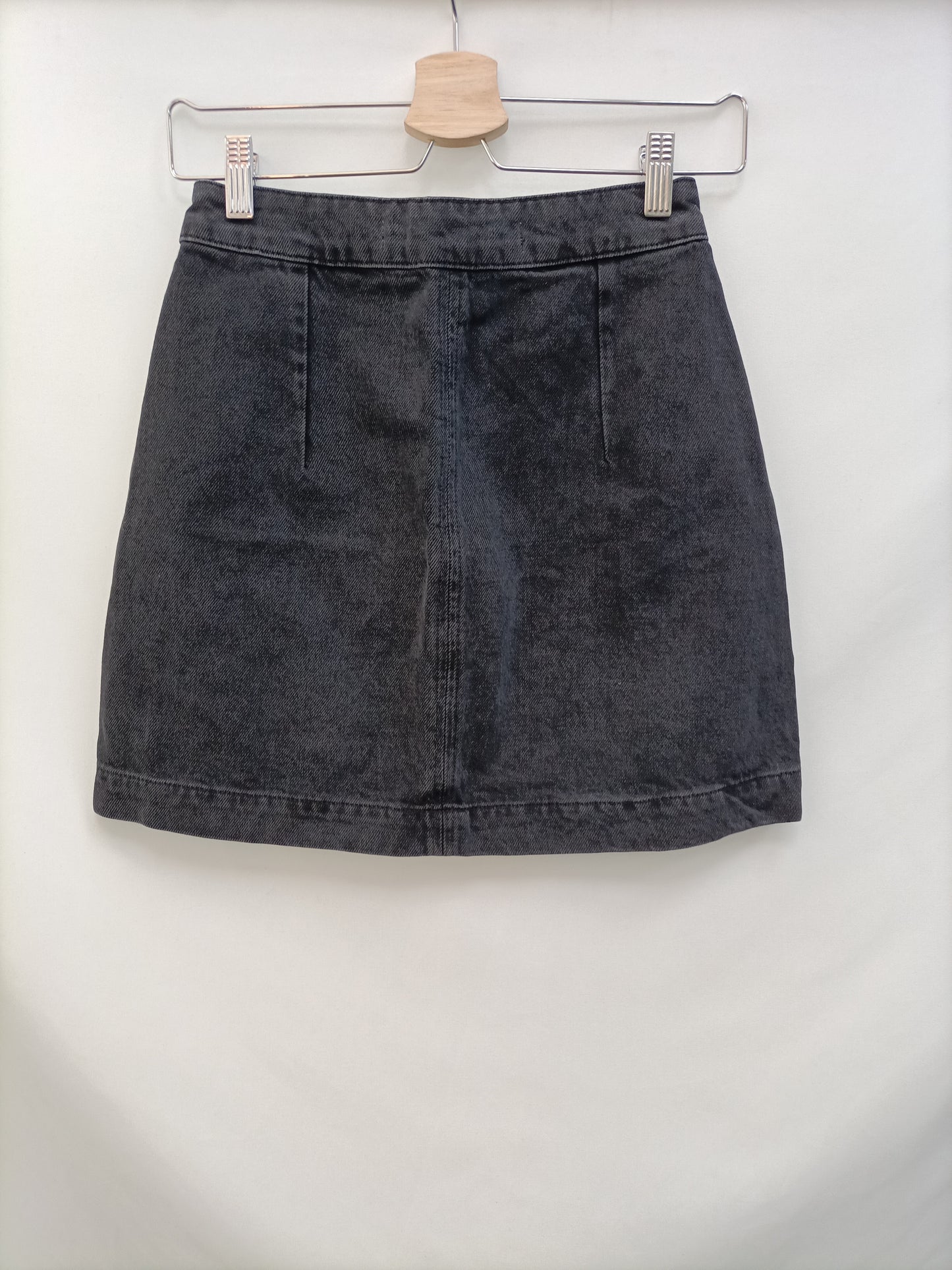PRIMARK. Falda denim Bordada T.32
