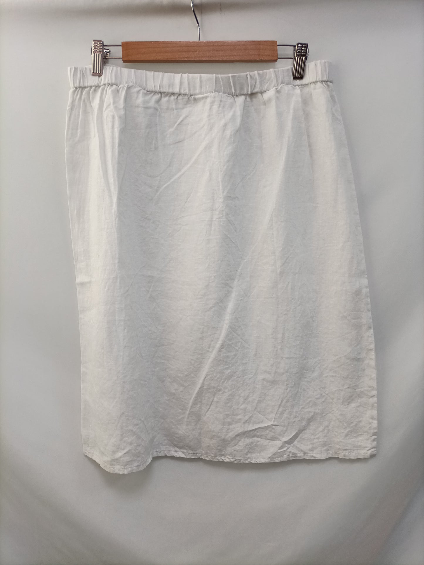 NATURA.Falda midi lino blanca T.L