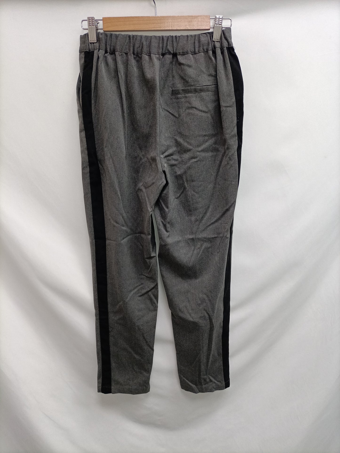 SPRINGFIELD. Flowy grey trousers size 34