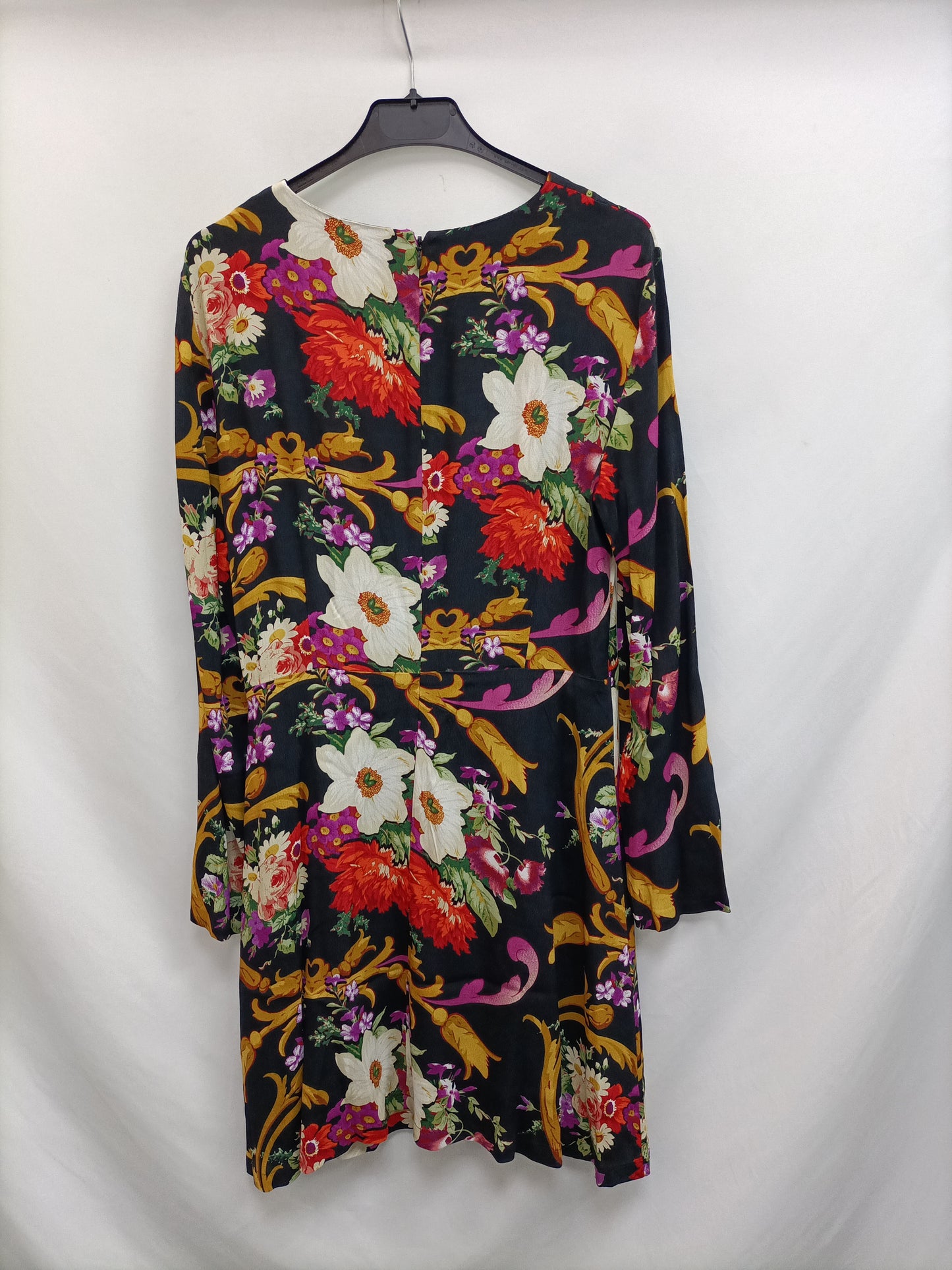 &OTHER STORIES. Vestido negro flores T.38