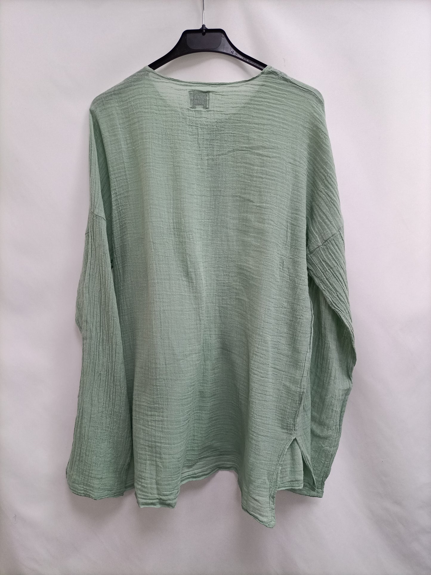 OTRAS. Blusón verde algodón T.s/m