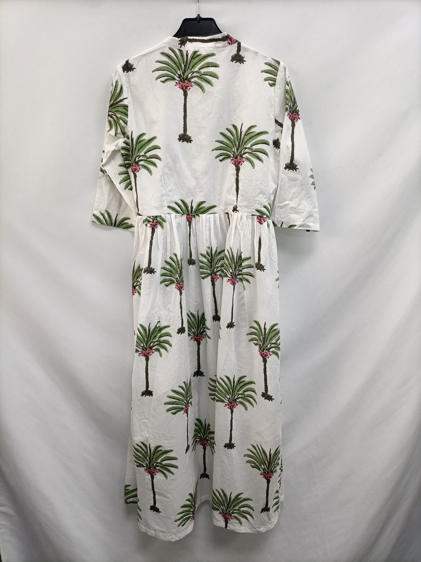 BALAKATA. Vestido blanco palmeras T.s