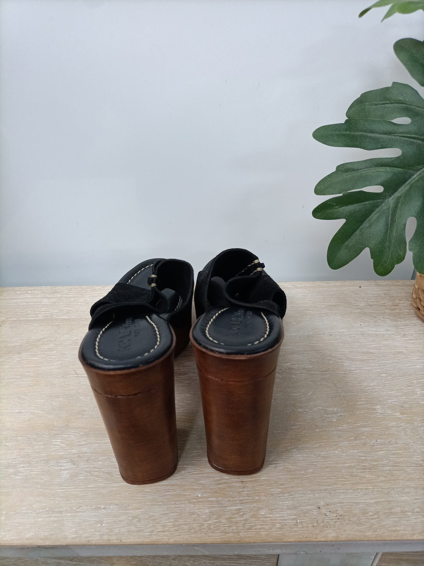 KRACK ARMONI. Sandalias plataforma T.39