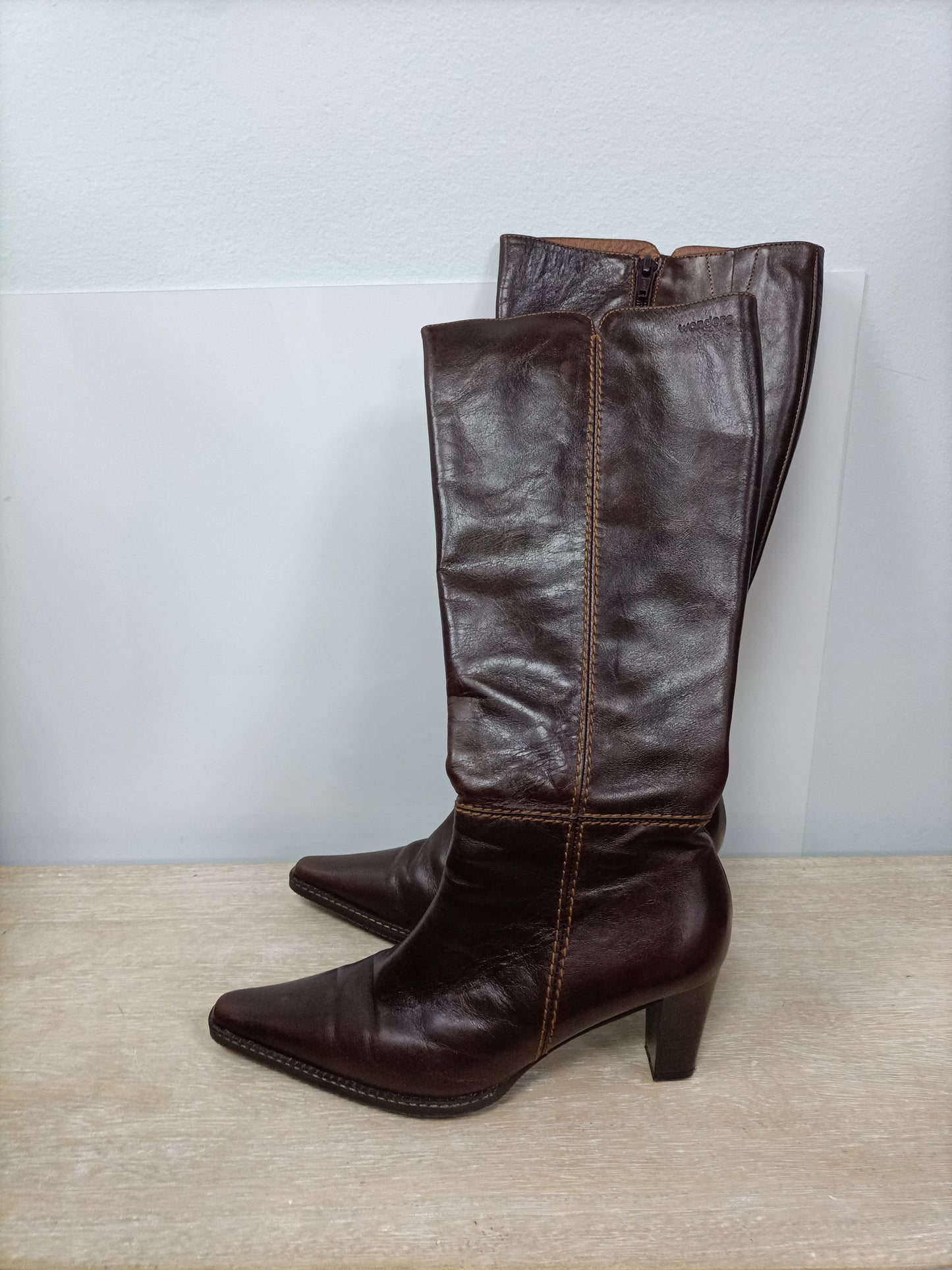 WONDERS. Botas marrones piel T.37