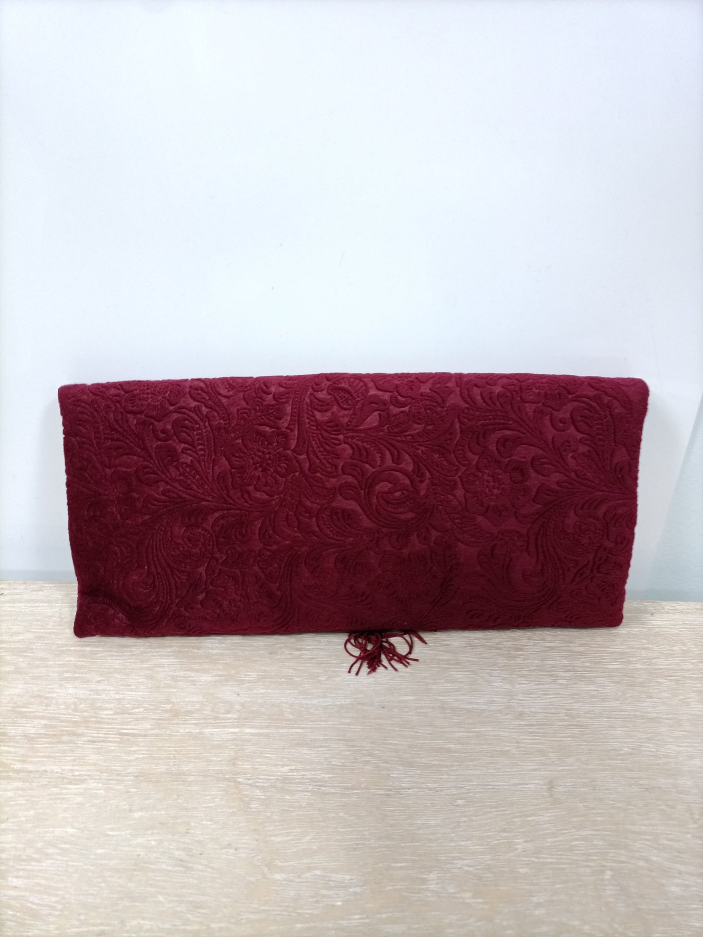 OTHERS. Textured burgundy wallet