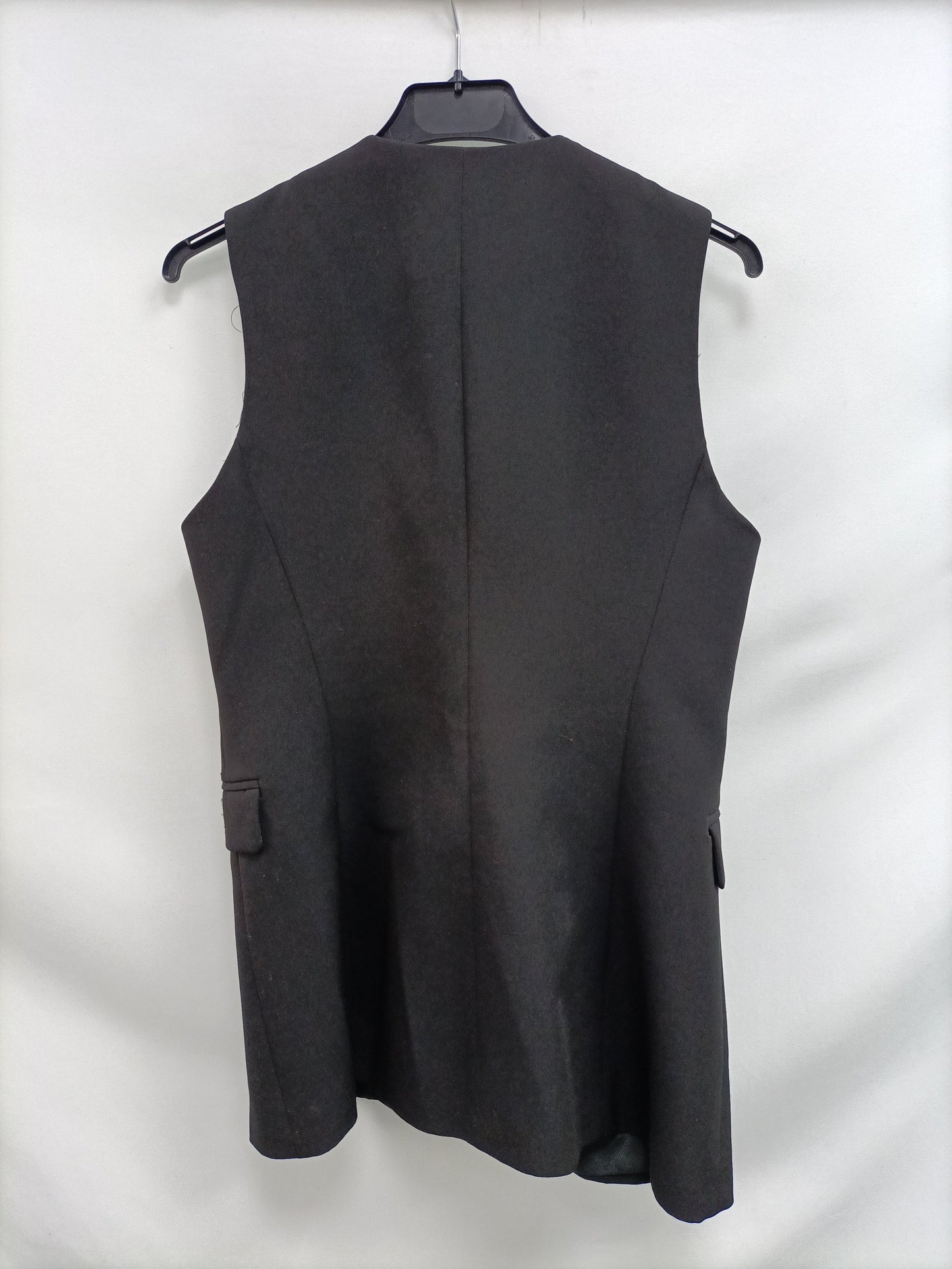 ZARA. Chaleco negro T.xs