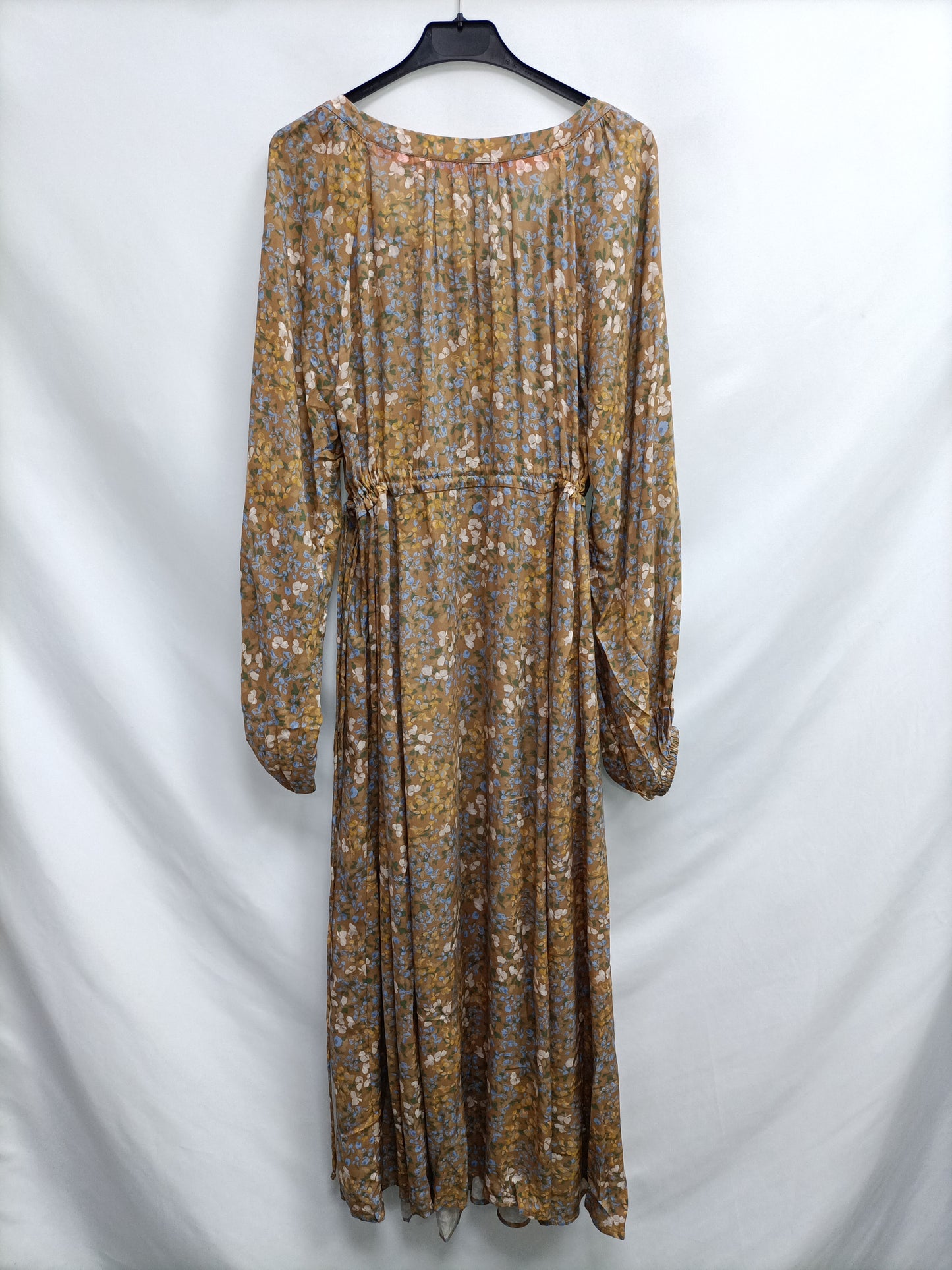 THAIS AMICH. Vestido beige flores T.xs/s