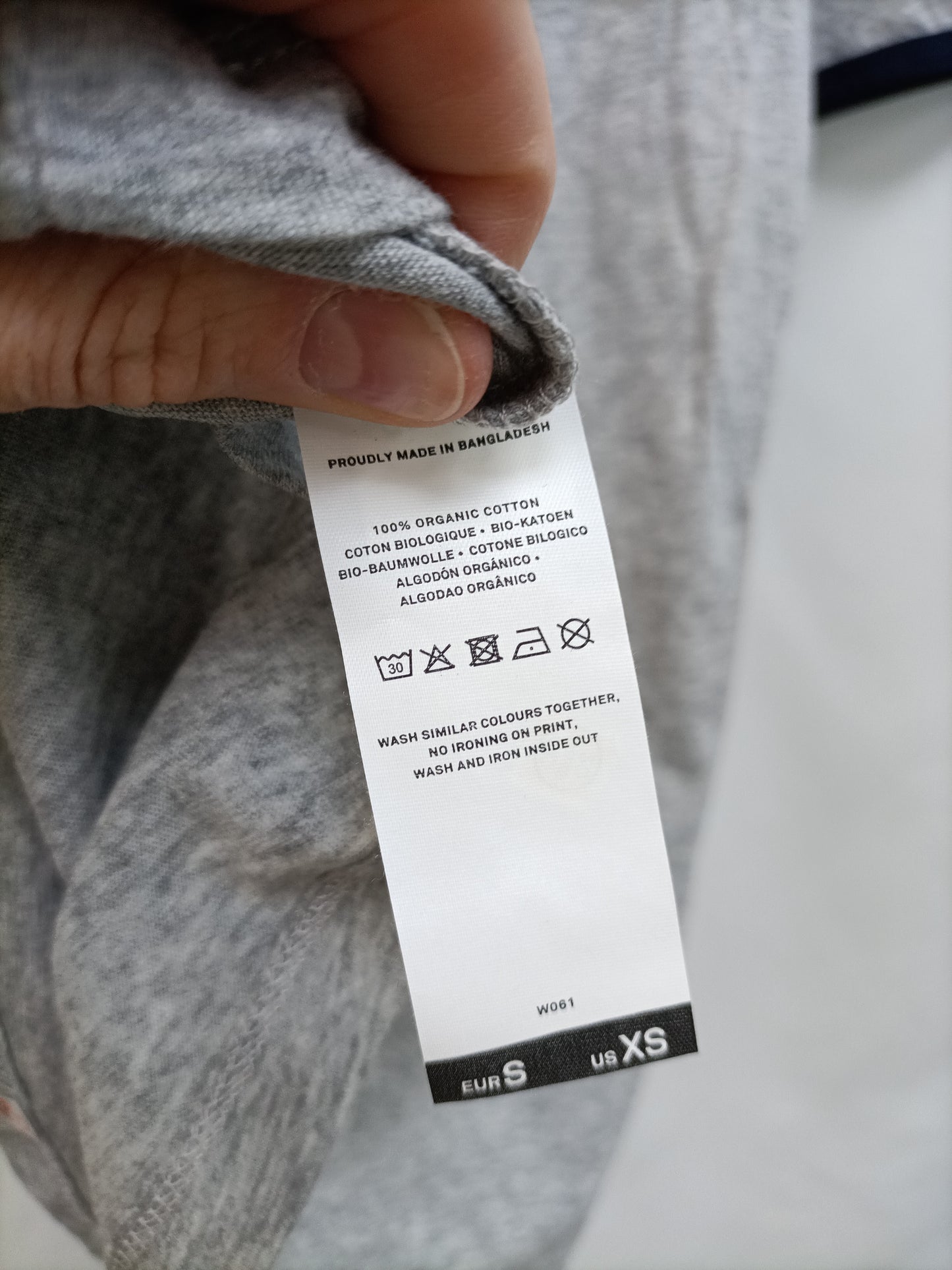 FLOWIT. Camiseta gris palmeras T.s