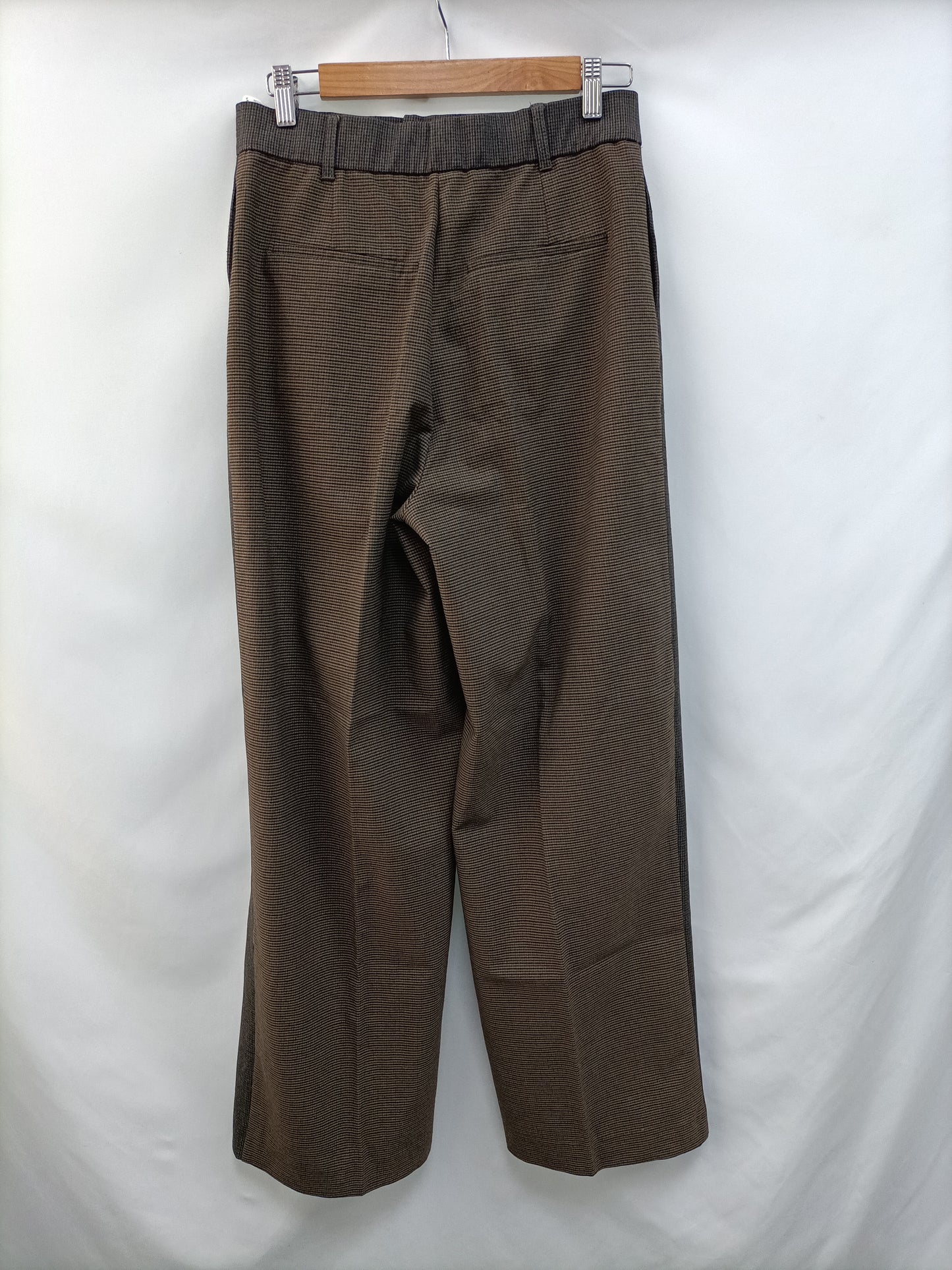 ZARA. Pantalón cuadros bicolor T.s