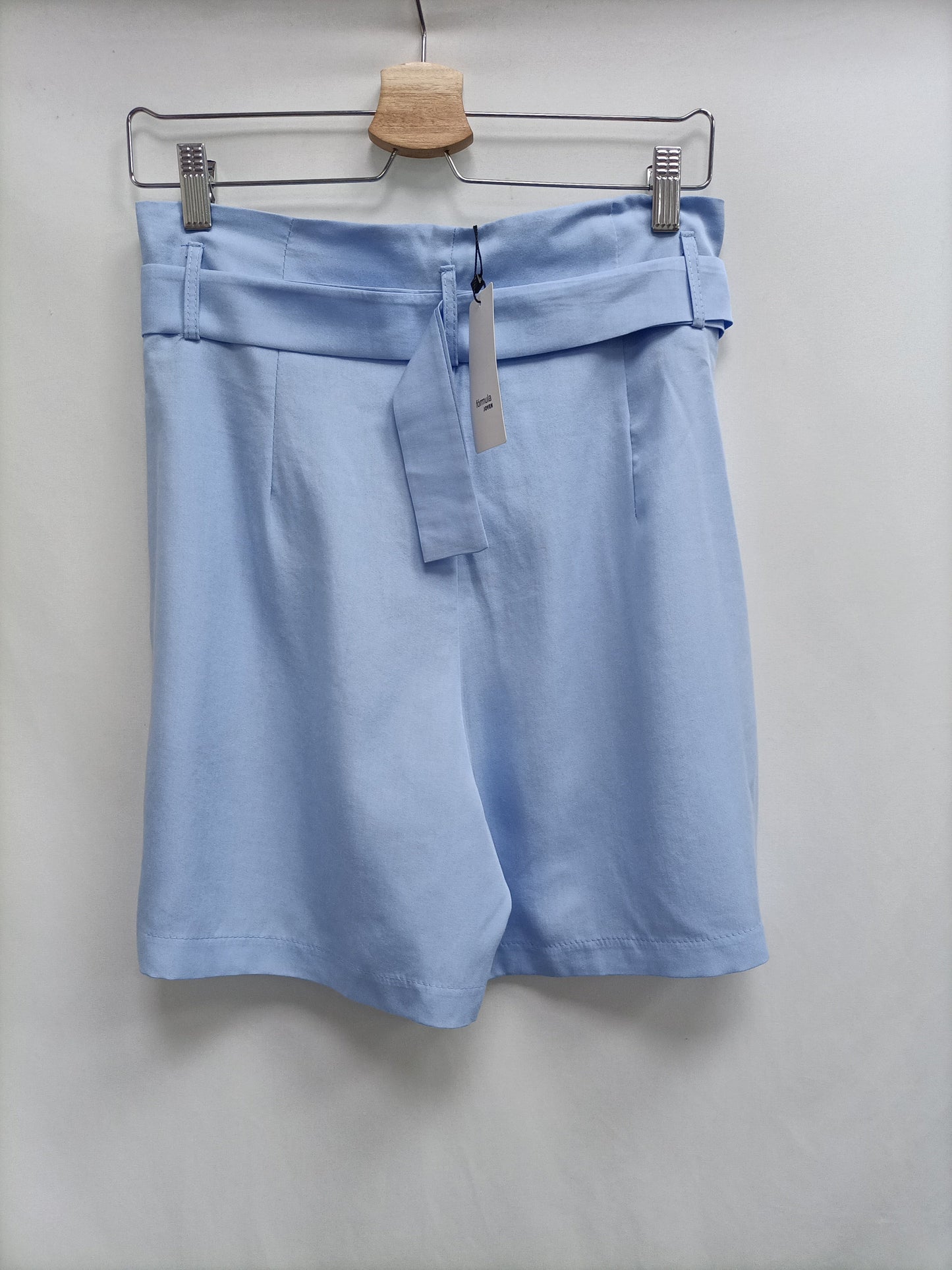 FORMULA JOVEN. Bermudas fluida azules T.38