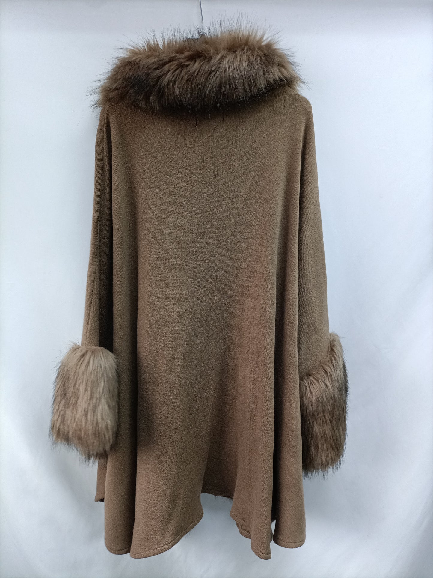 OTRAS.Abrigo punto y pelo beige TU (m/l)