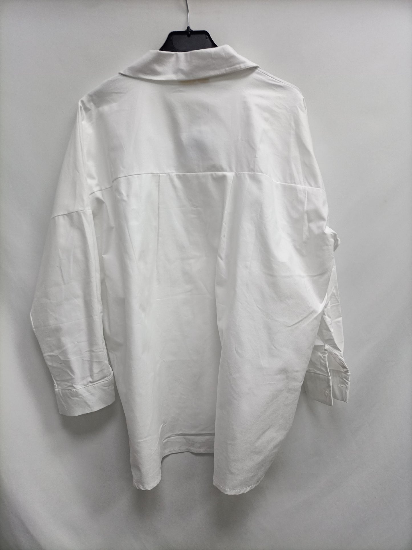 CARLOTA&CO.Camisa blanca oversizez T.s/m