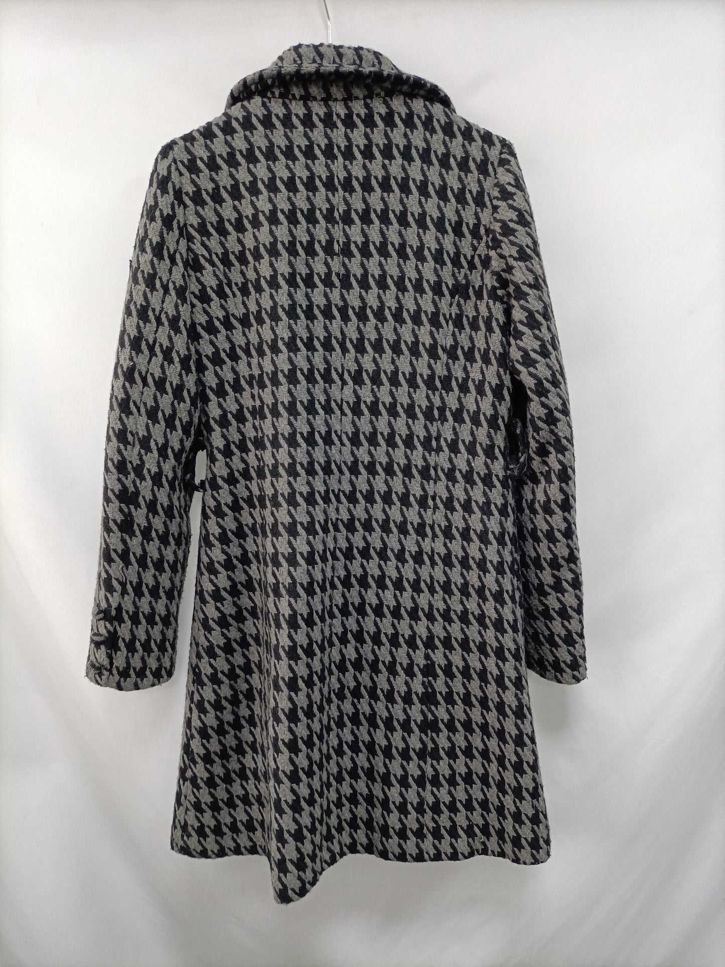 MYSTIC. Houndstooth coat size 38 (tara)