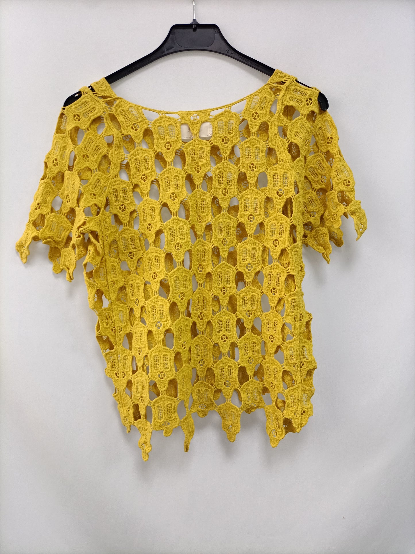 JULIE. Top amarillo encaje T.m/l
