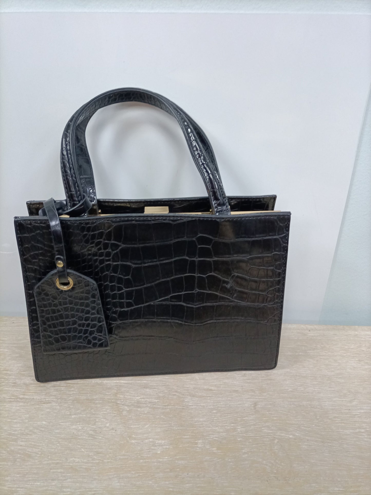 MarketZARA.Bolso negro formal