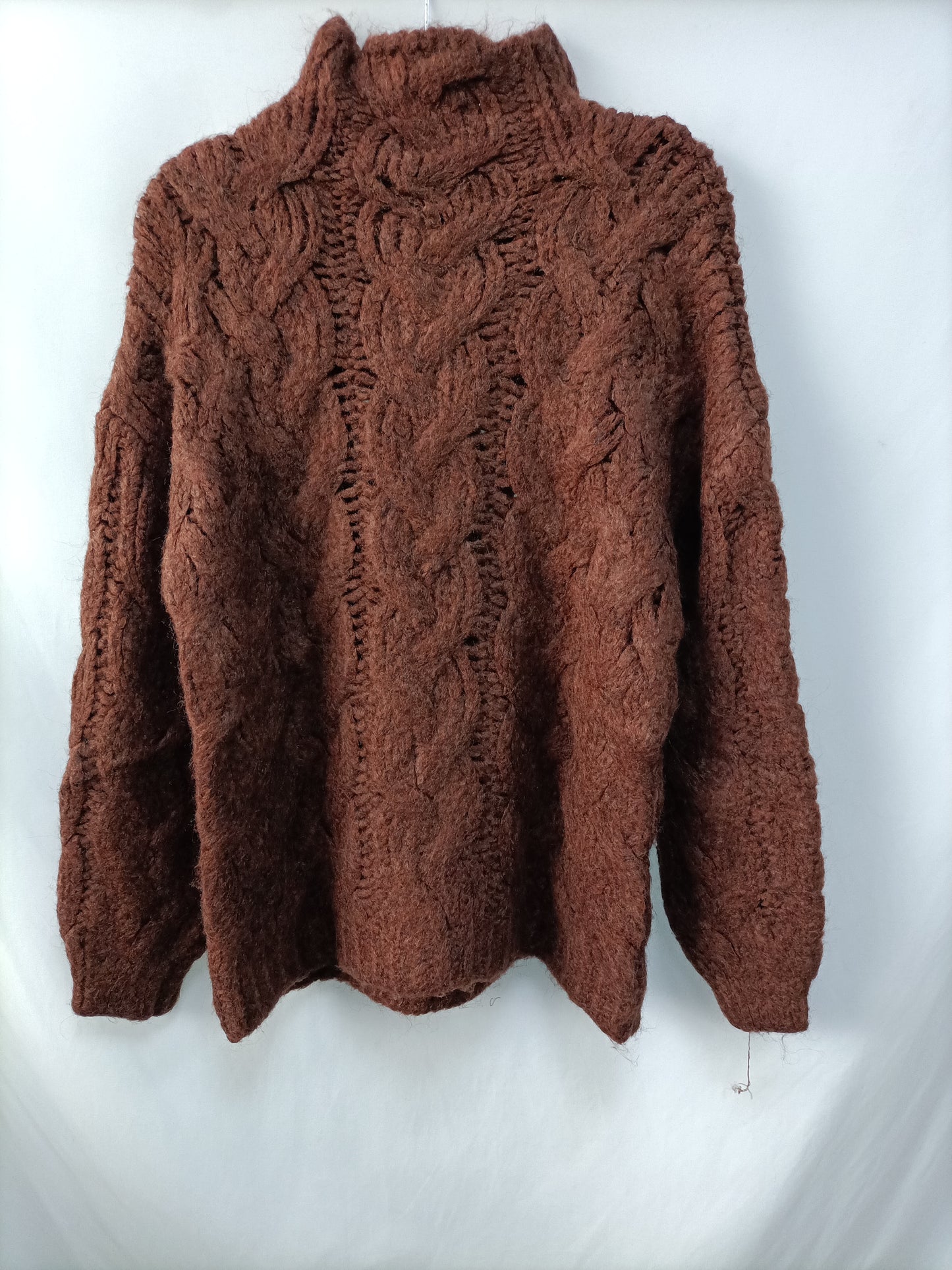 MANGO. Jersey marrón ochos T.s