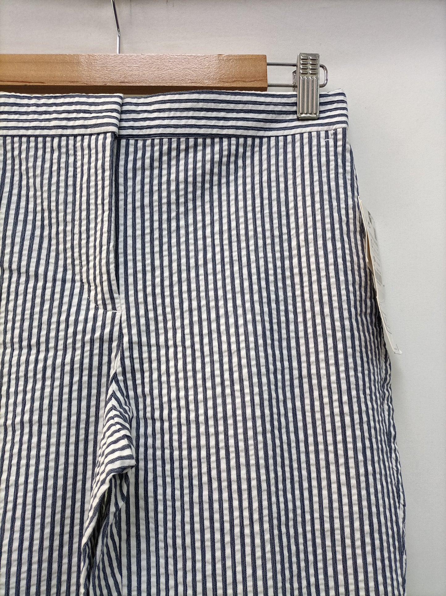 ZARA. Pantalón de rayas T.s