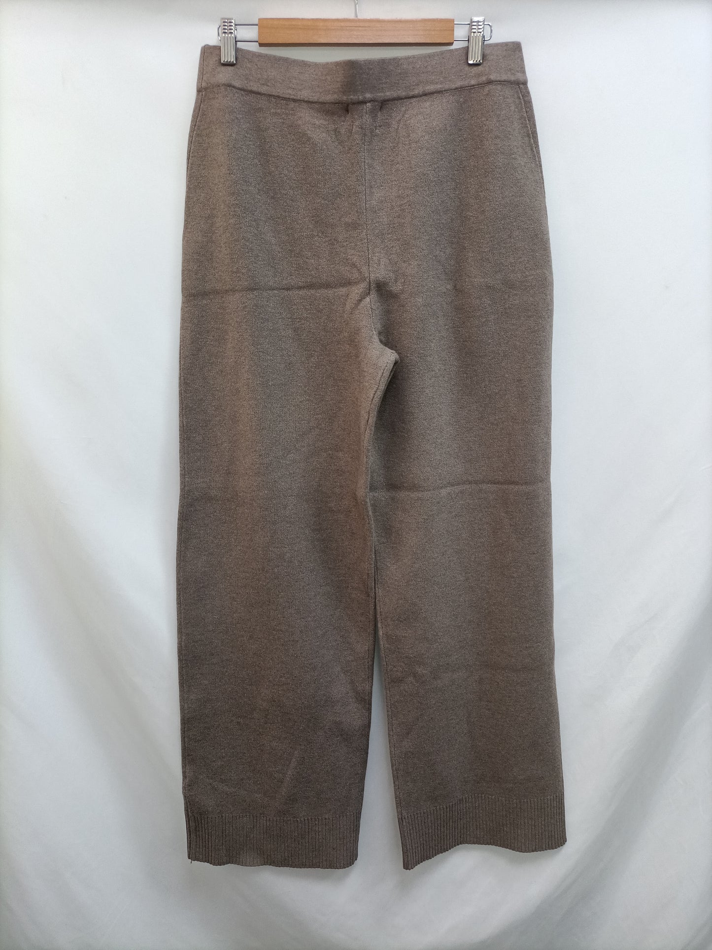MASSIMO DUTTI. Brown knit trousers Tl