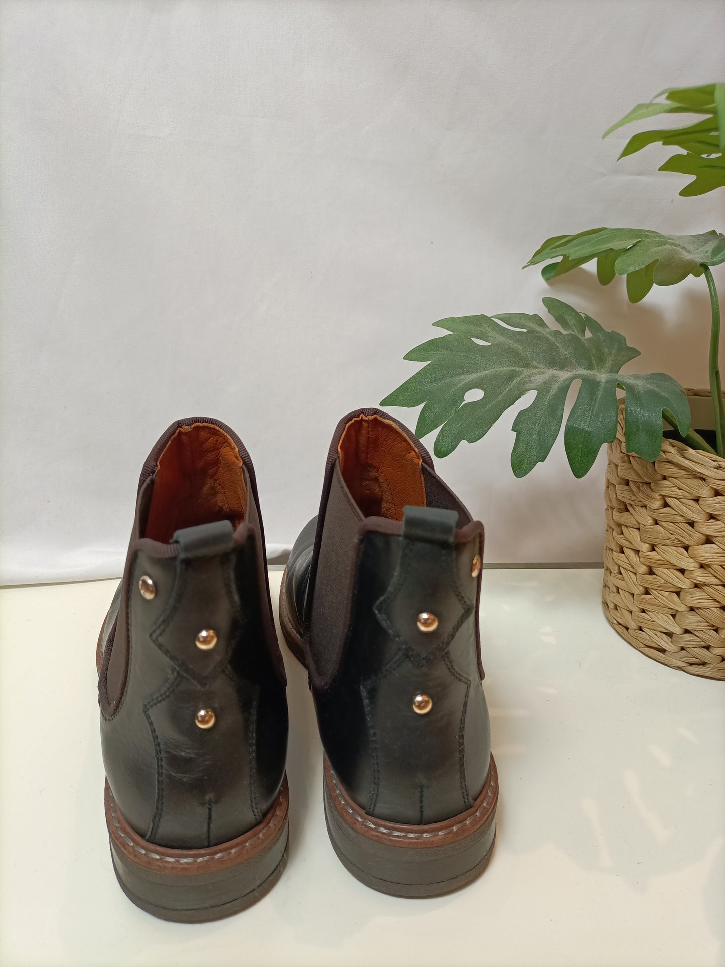 PIKOLINO. Botines marrones piel T.38