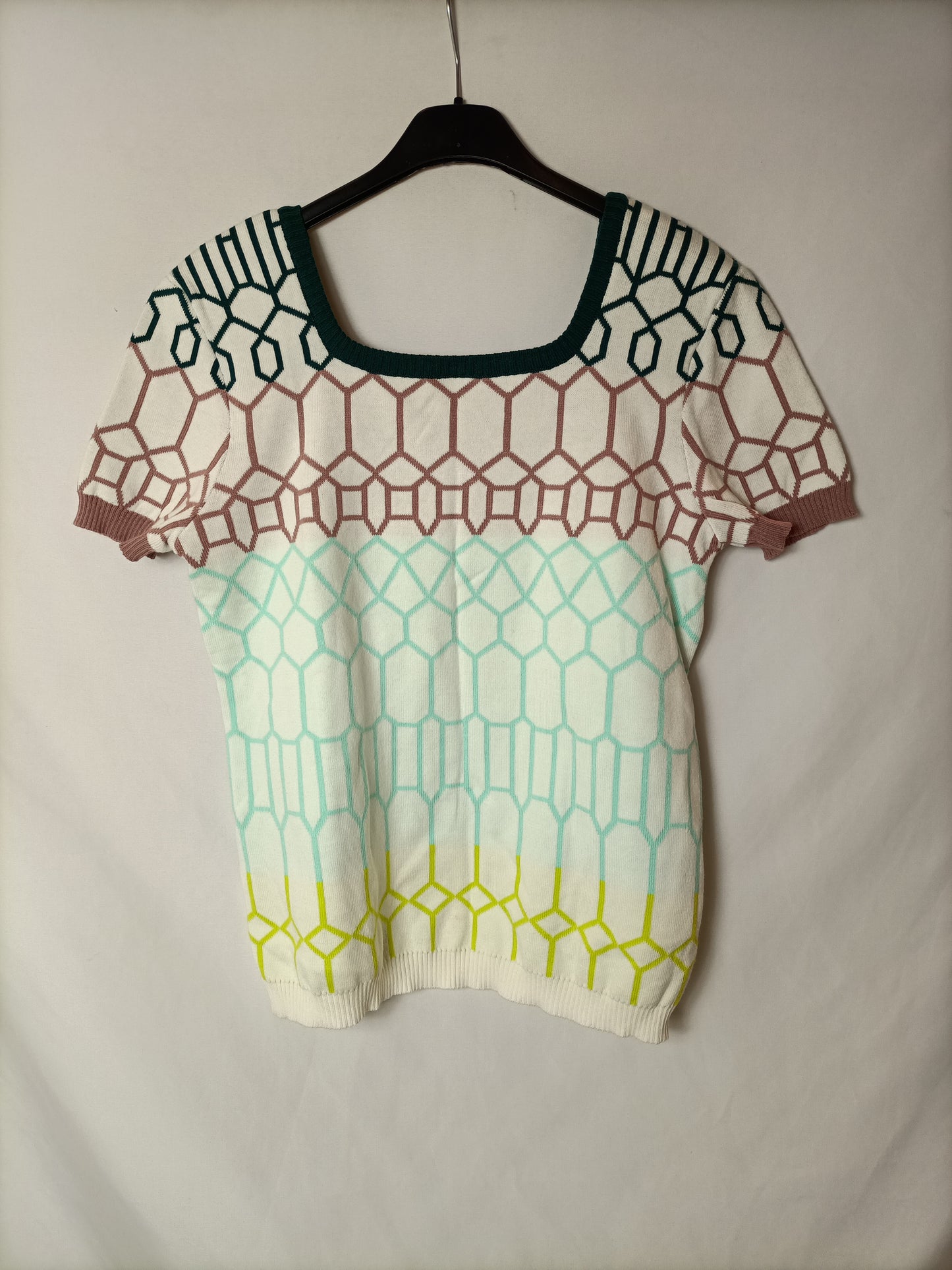 OTRAS. Top punto blanco formas T.s/m