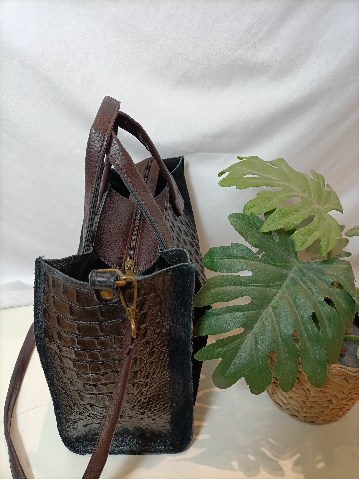 NATURAL mente MALLORCA. Bolso de piel