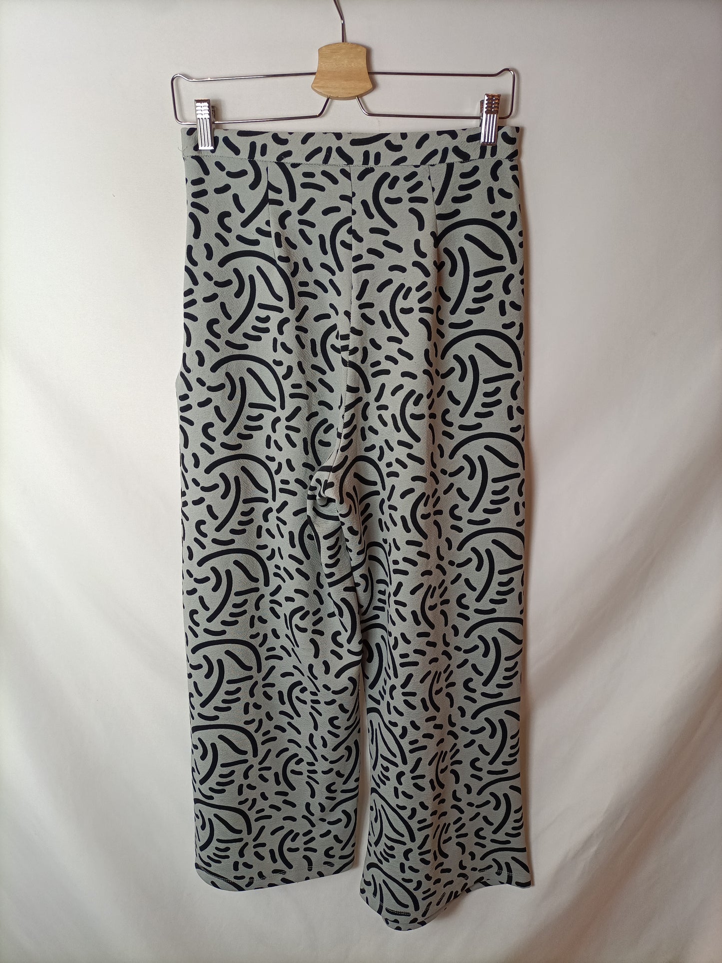 COMPAÑÍA FANTÁSTICA. Pantalón culotte gris T.xs