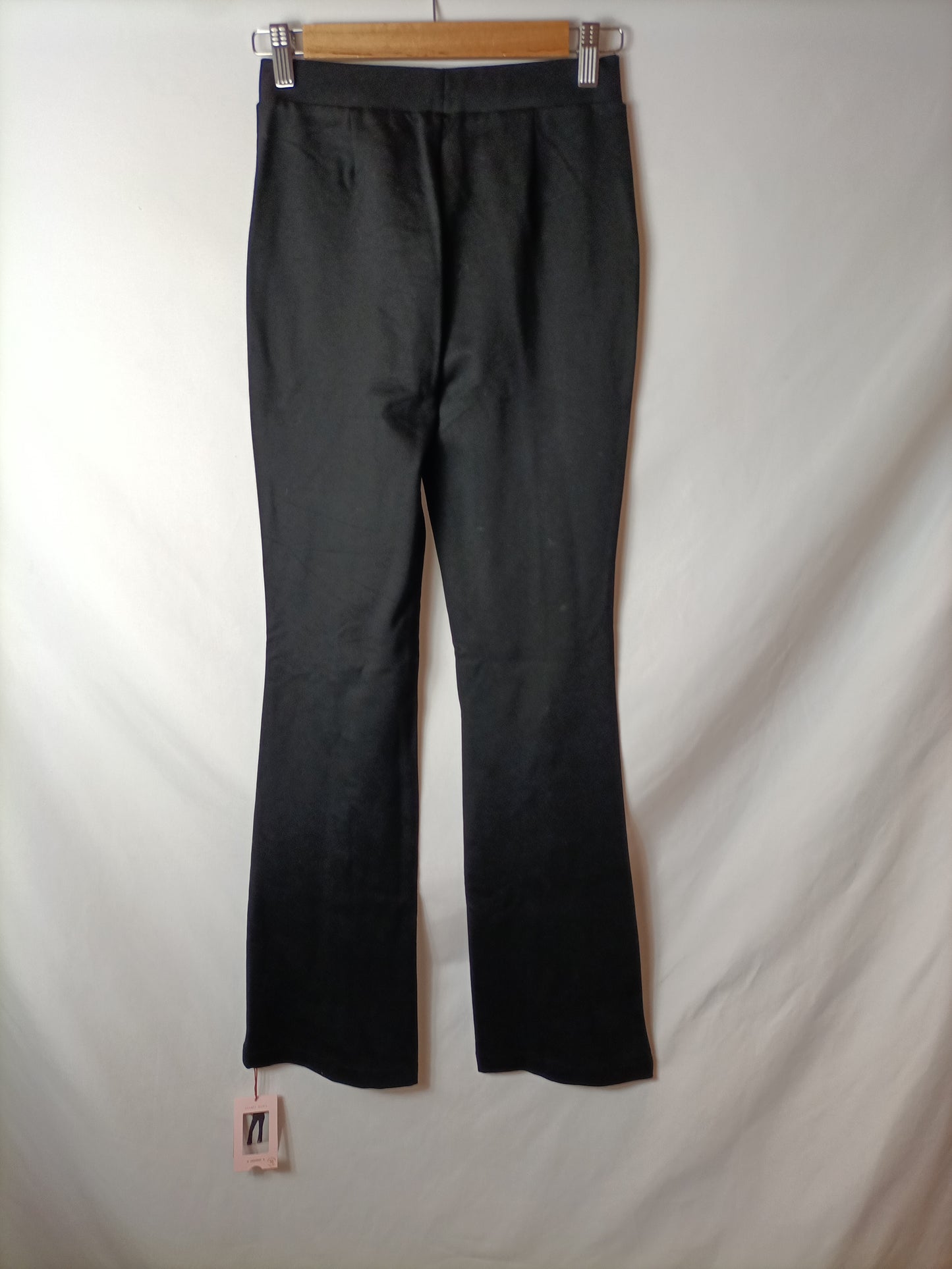 YSABEL MORA. Leggins negros apertura T.s