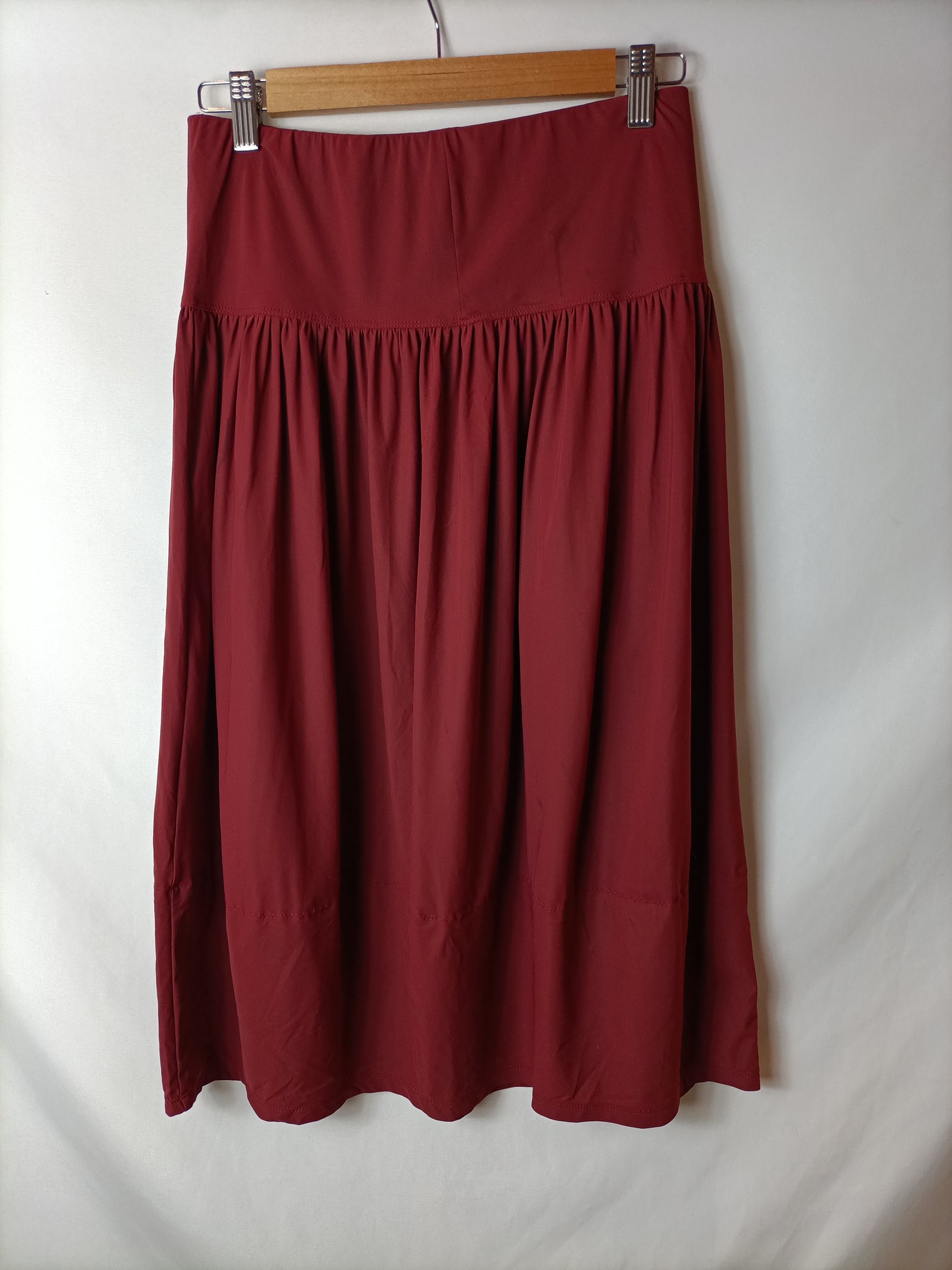 INDIES. Falda fluida burdeos textura. T M