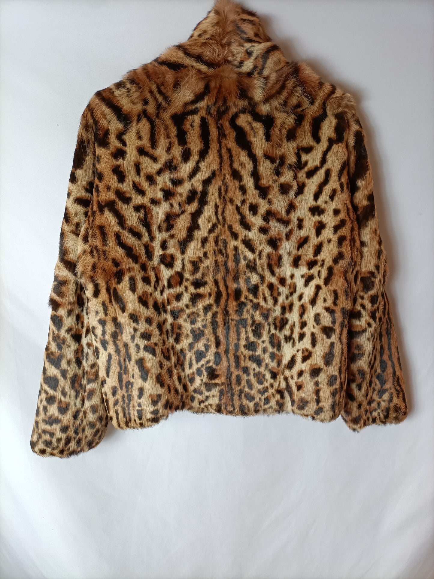 HAKEI.100% animal print fur coat Tl
