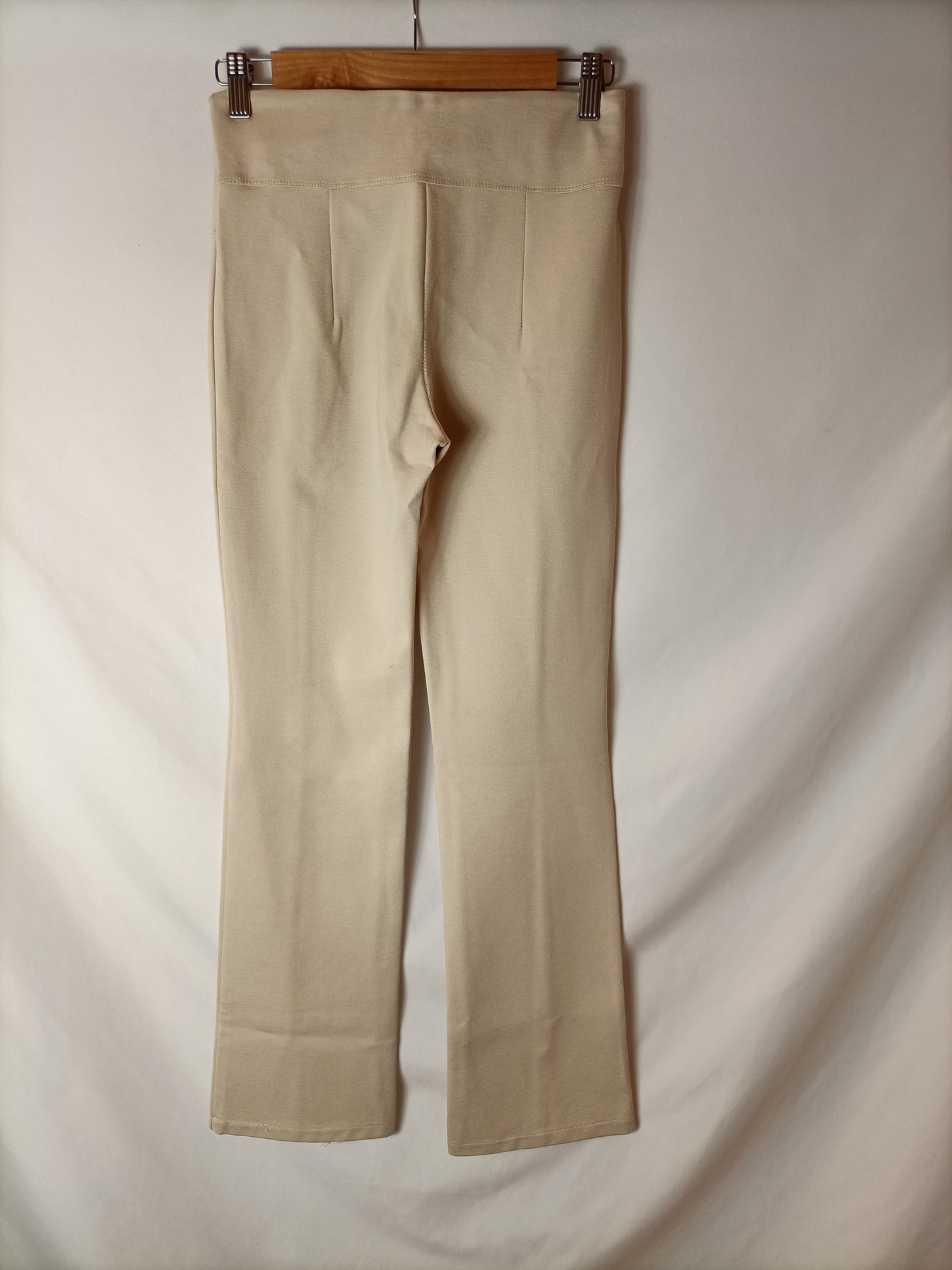 BOCETTO. Pantalón beige elástico T.s