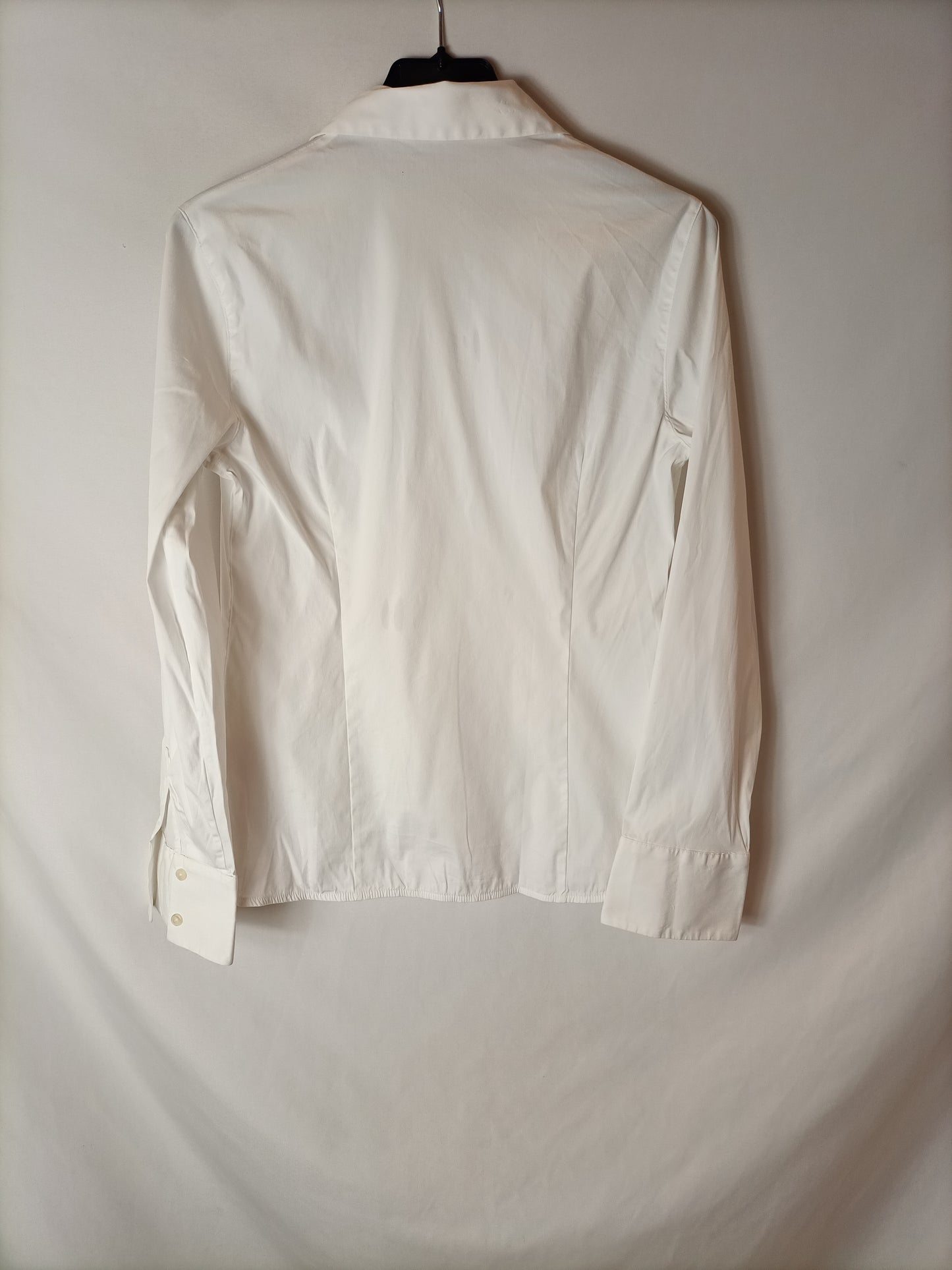MASSIMO DUTTI. Camisa blanca básica T.38