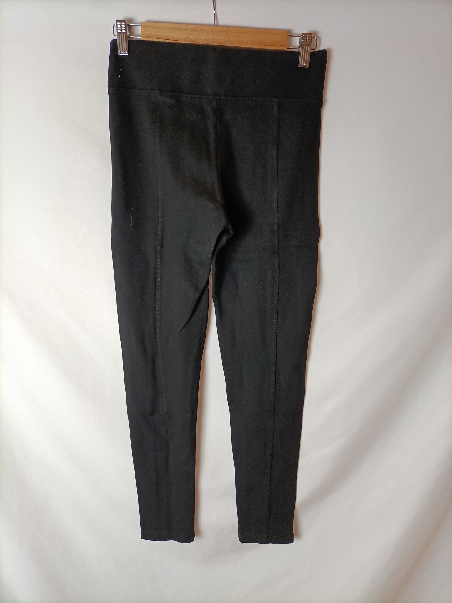 ZARA. Leggins negros botones T.m(tara)