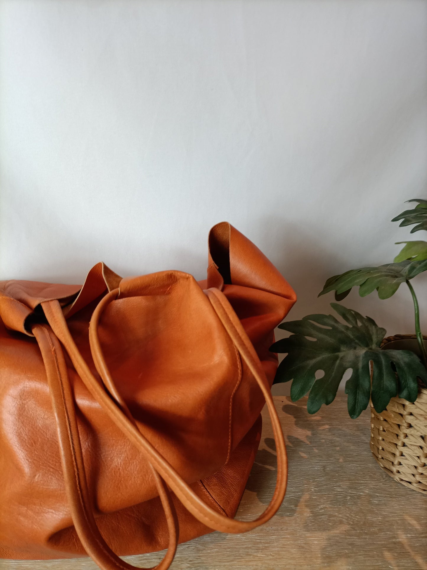 OTRAS. Bolso shopper naranja (TARA)